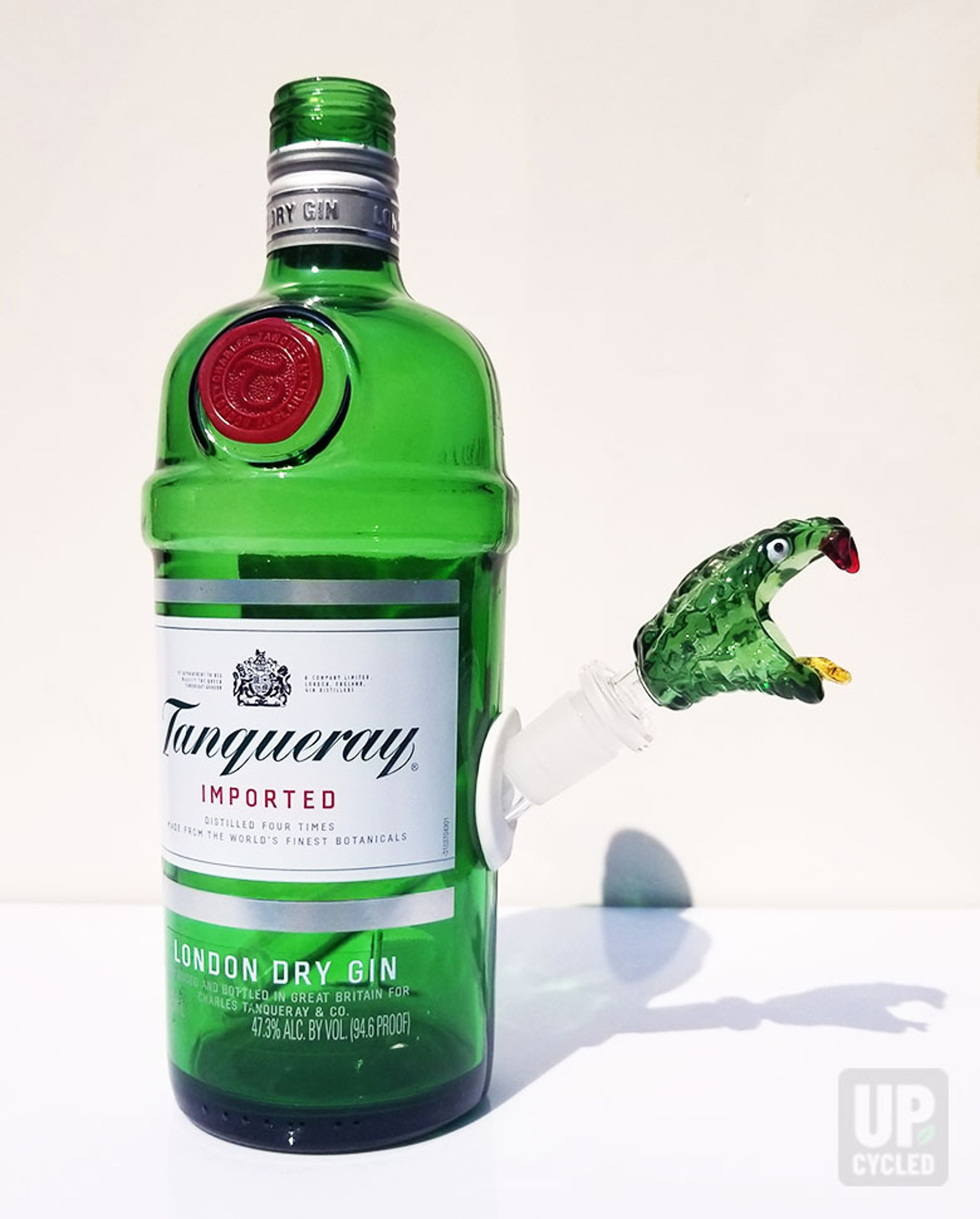 Preview pic of Tanqueray Bong - Fully Assembled - Dab Compatible