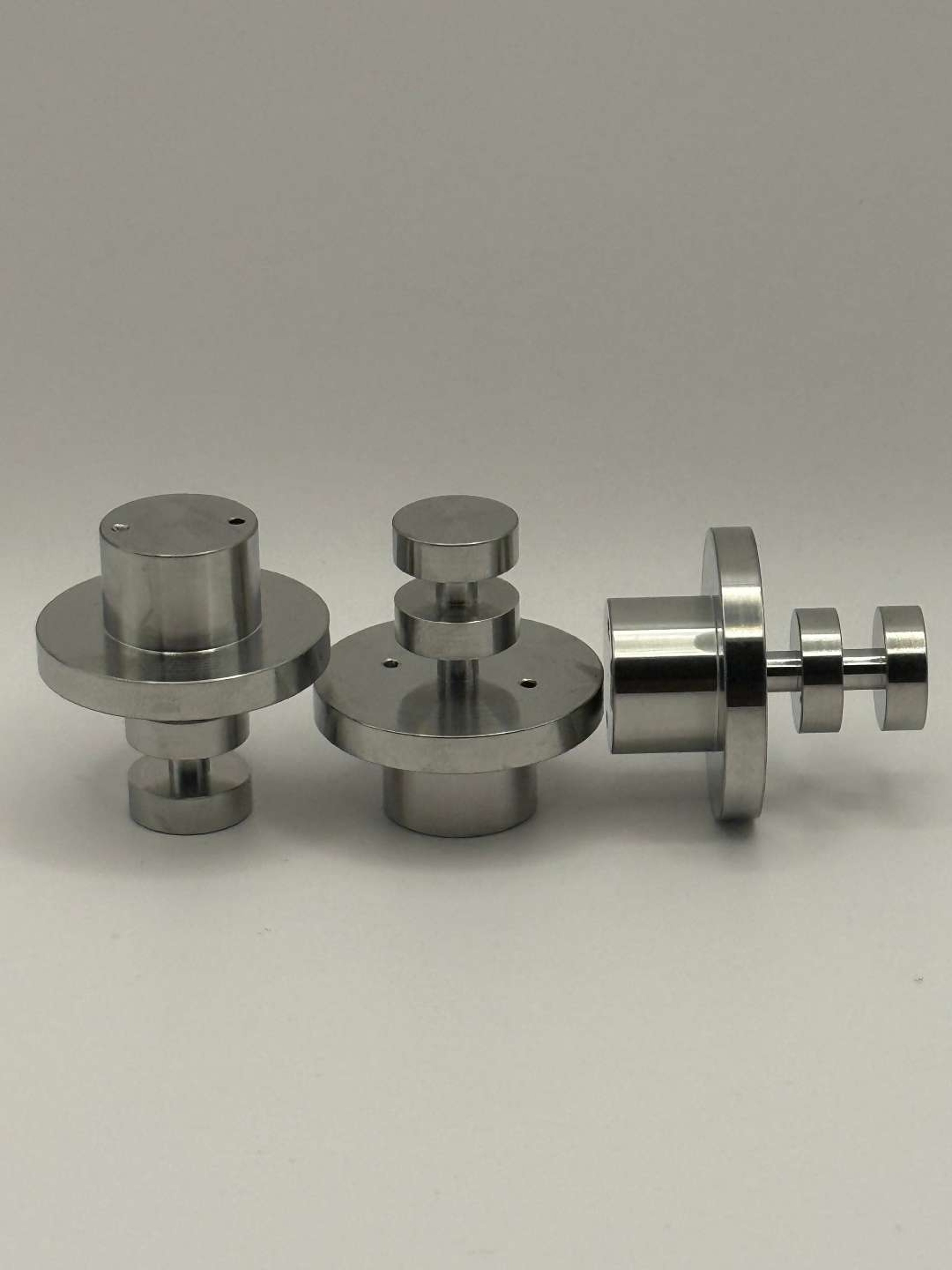 Preview pic of Cloud Vortex 22 spinner cap for Switch²™ Restricted airflow magnetic