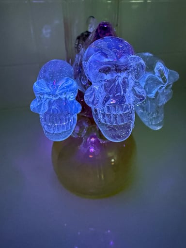 Preview pic of Grinder Glass UV Skulls