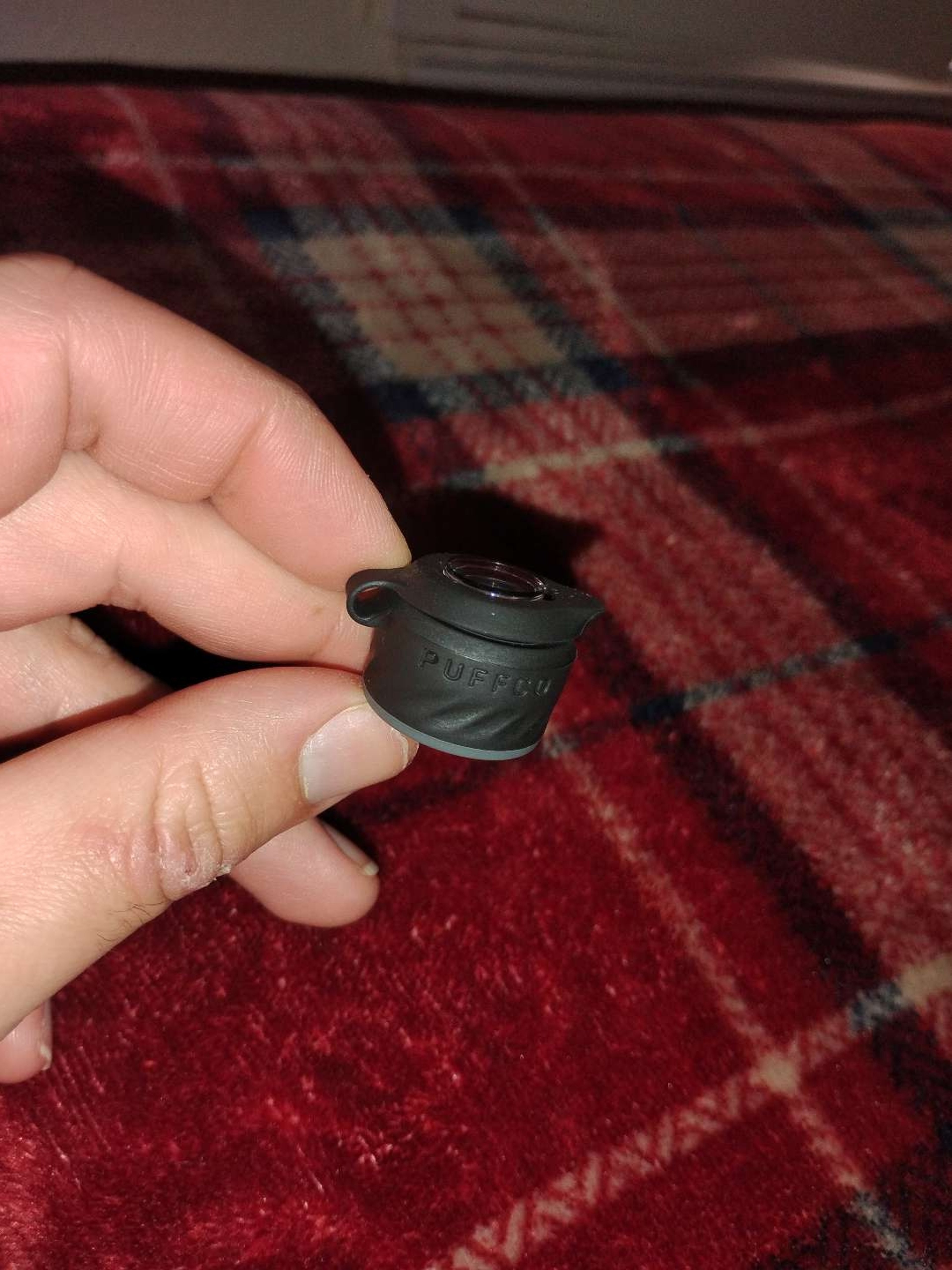 Preview pic of *PUFFCO SCARCE & BRAND NEW EXCELLENT CONDITION ACCESSORIE* Oculus carp cap with tether V2 *ONYX*