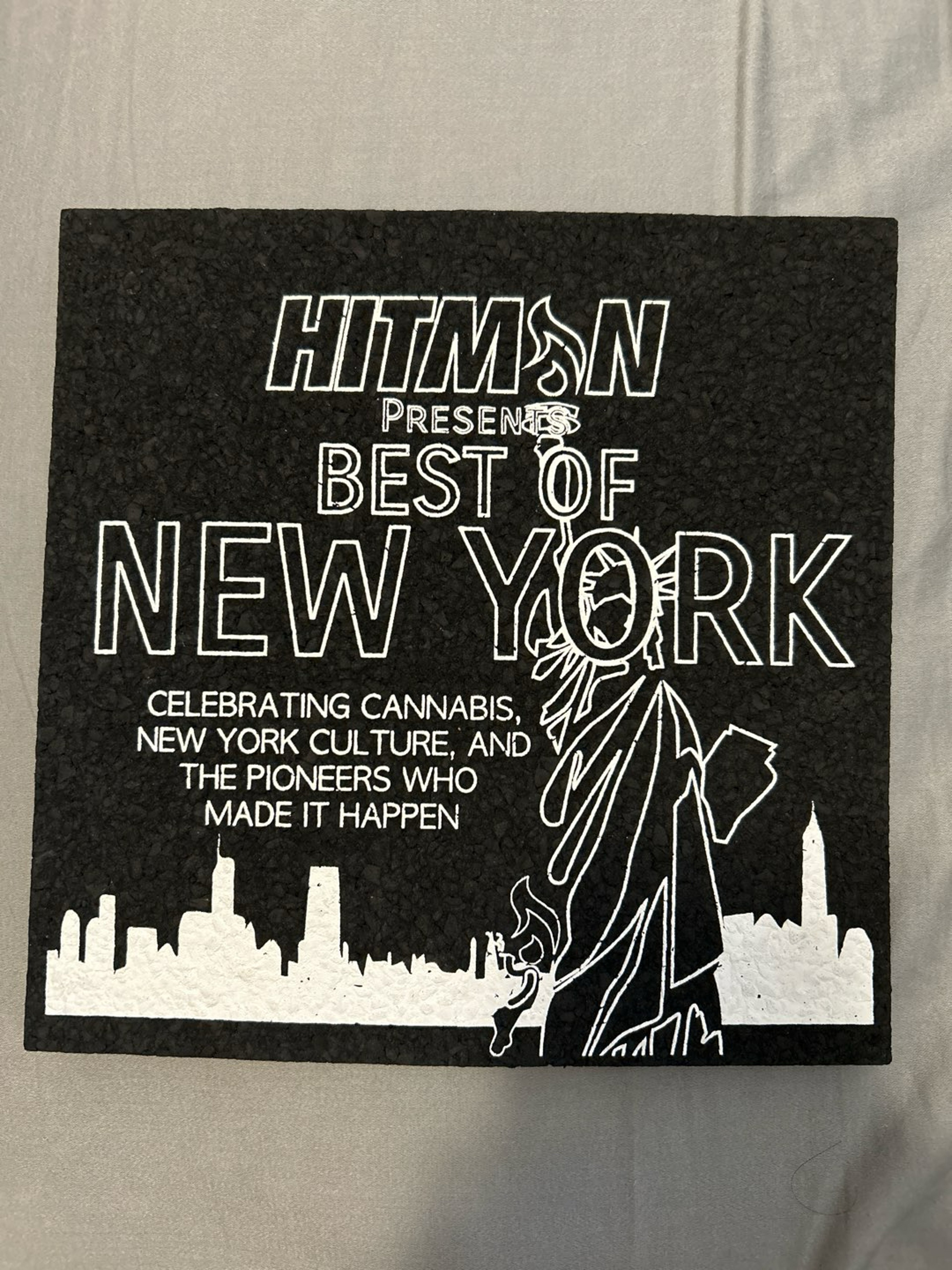 Preview pic of Hitman Best of NY Moodmat