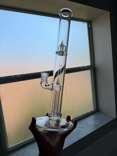 Preview pic of Slitted f4 44 in clear w/ clear f4 ash catcher