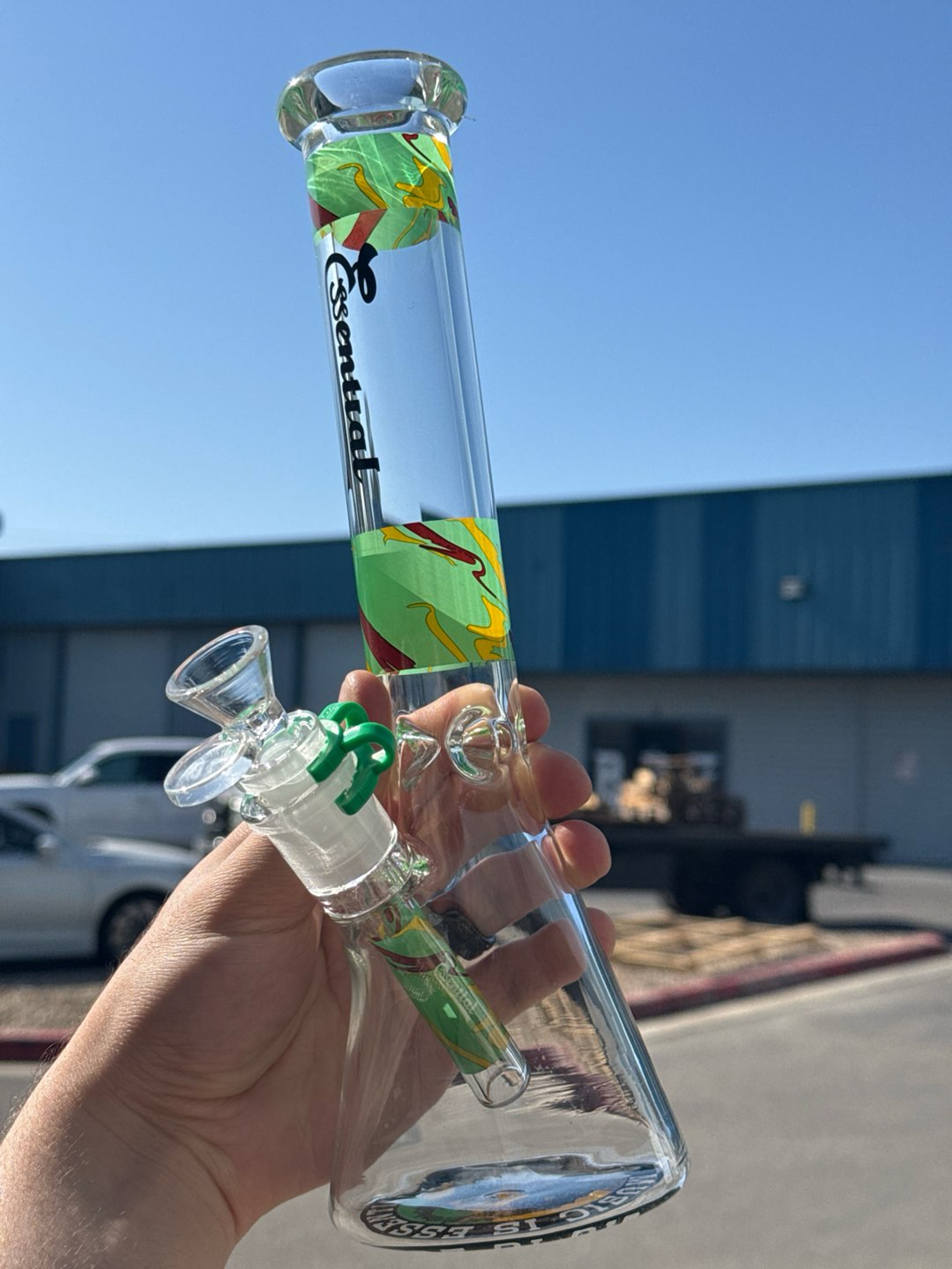 Preview pic of 🌿 Bob Marley Tribute Bong Kit – One Love Collector’s Edition