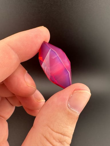 Preview pic of Pink Crystal Pocket Gem