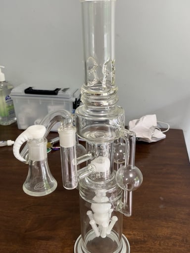 Preview pic of Bong