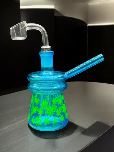 Preview pic of 4” Blue Mini Dab Rig with Green Leaf Design & 14mm Quartz Banger