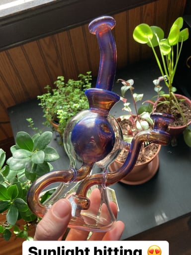 Preview pic of Trust glass orbus