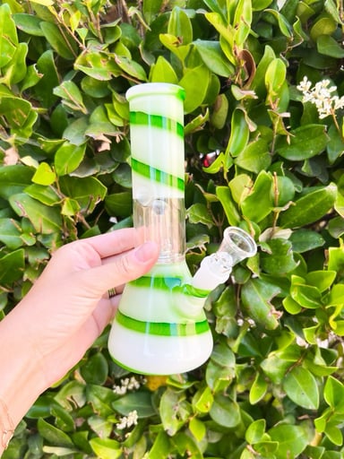 Preview pic of Green Swirl 8 Inch Bong With Perc