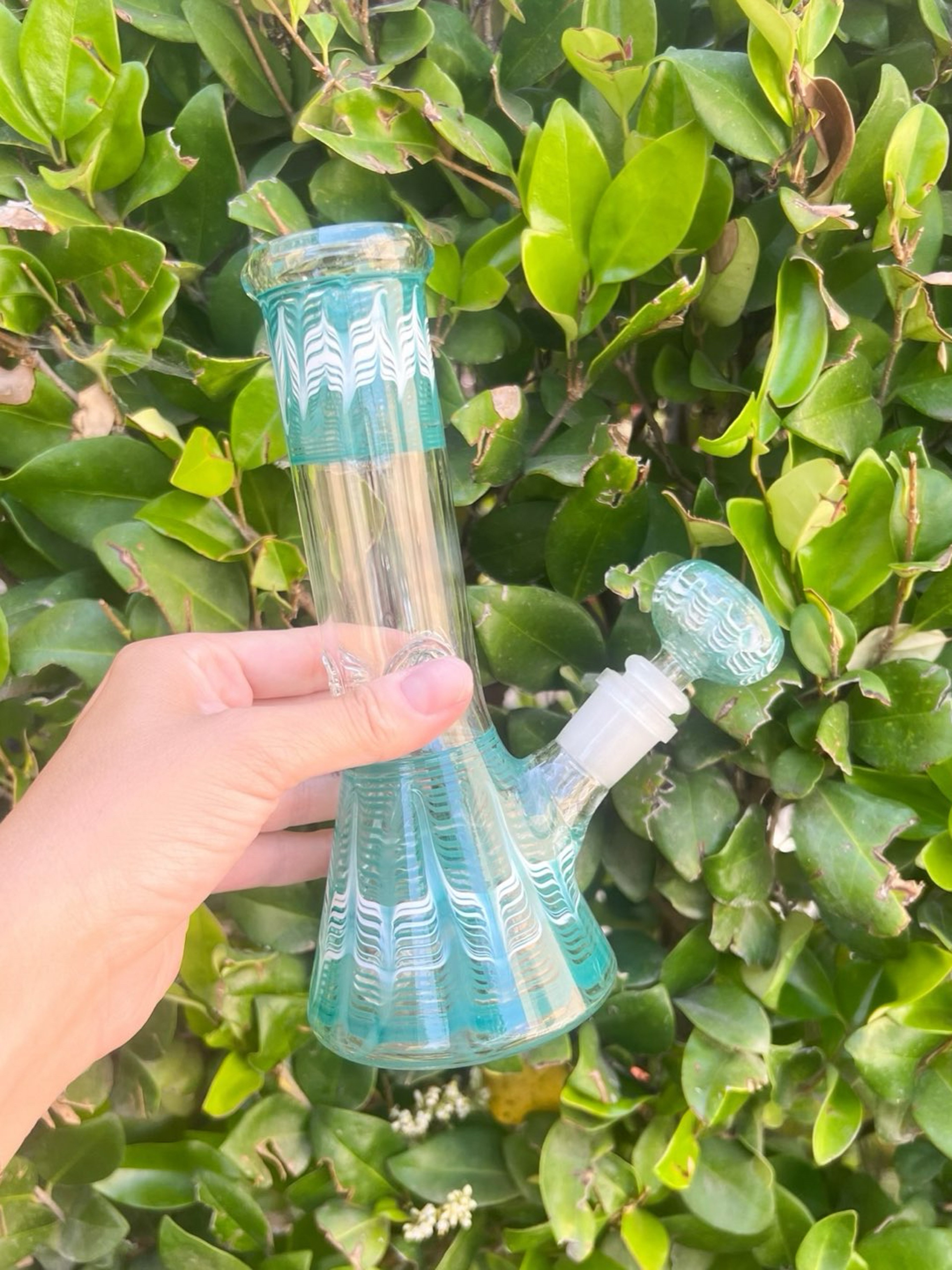 Preview pic of Teal Swirled 8 Inch Bong