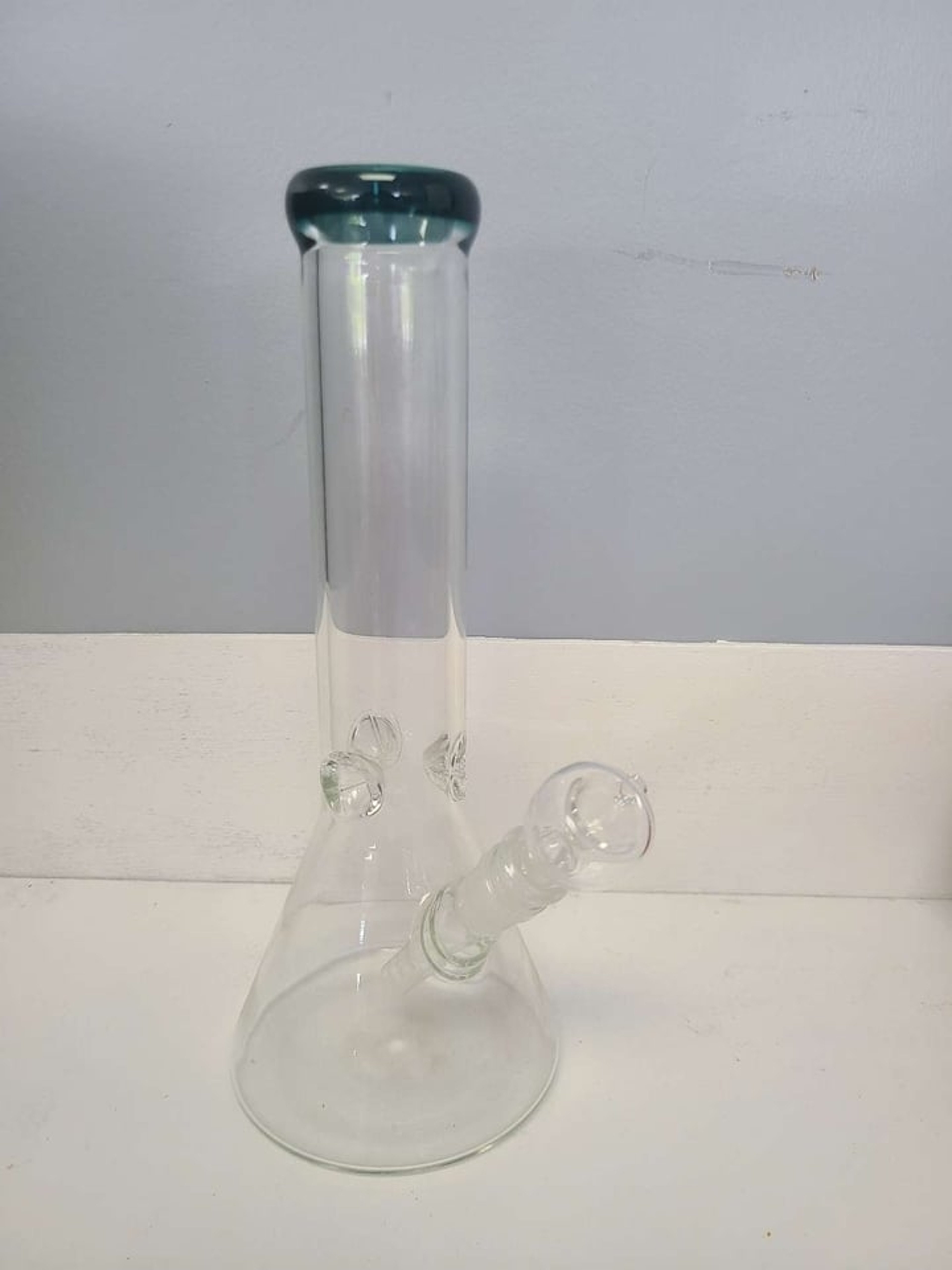 Preview pic of 12" Beaker Bong
