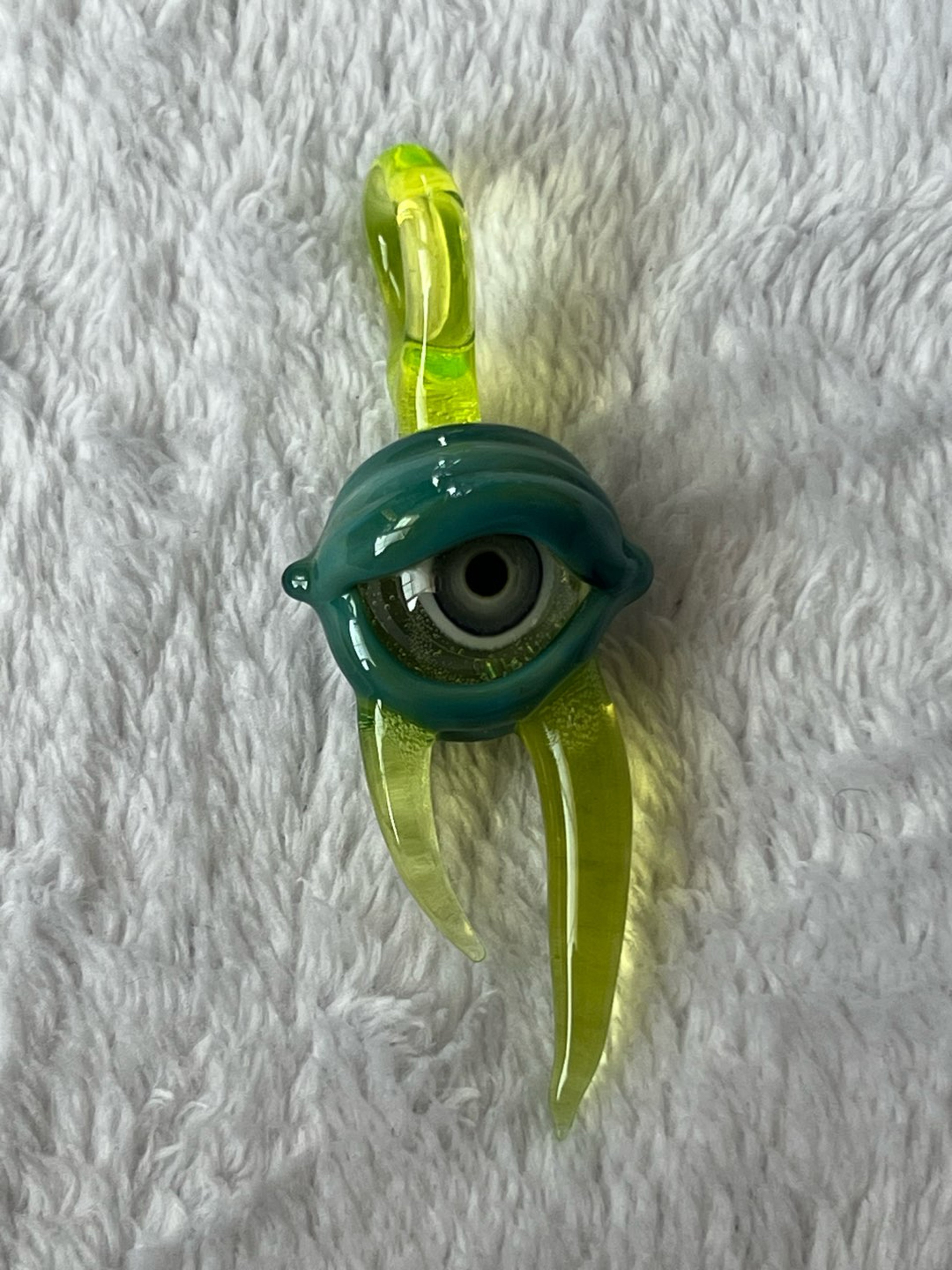 Preview pic of Eye pendy