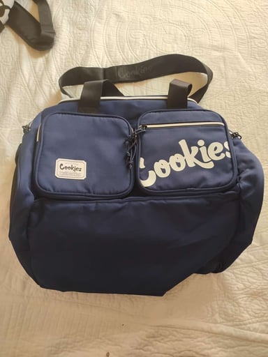 Preview pic of Brand New Cookies Brand Duffle bag (Navy)