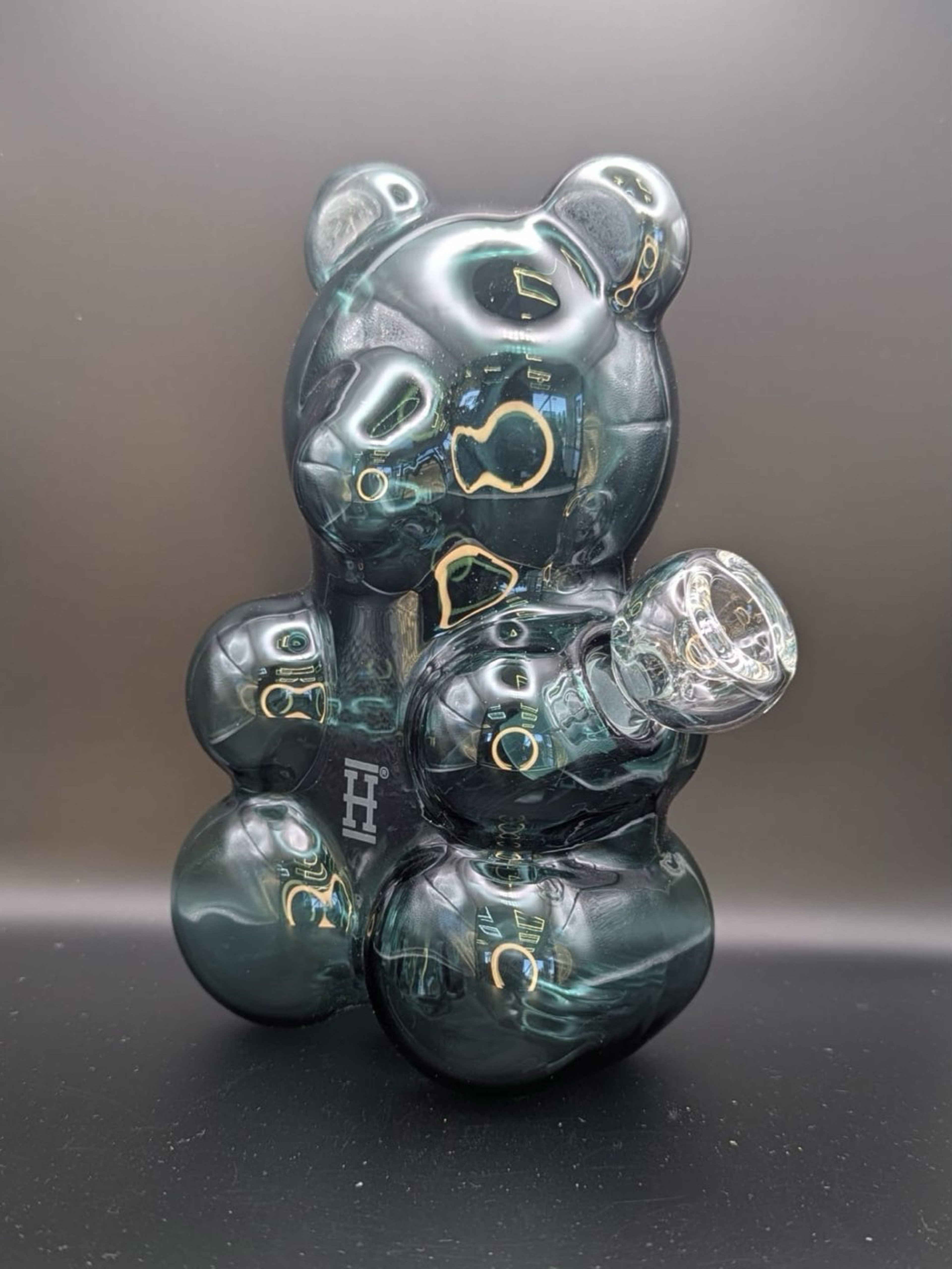 Preview pic of Gummy Bear Waterpipe