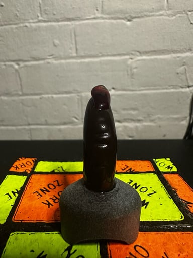 Preview pic of Black pinky pokerjawn