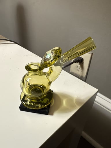 Preview pic of Baby gorilla 🦍 glass