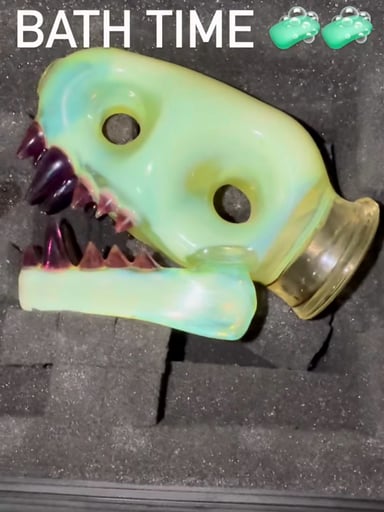 Preview pic of Puff co topper enuff glass