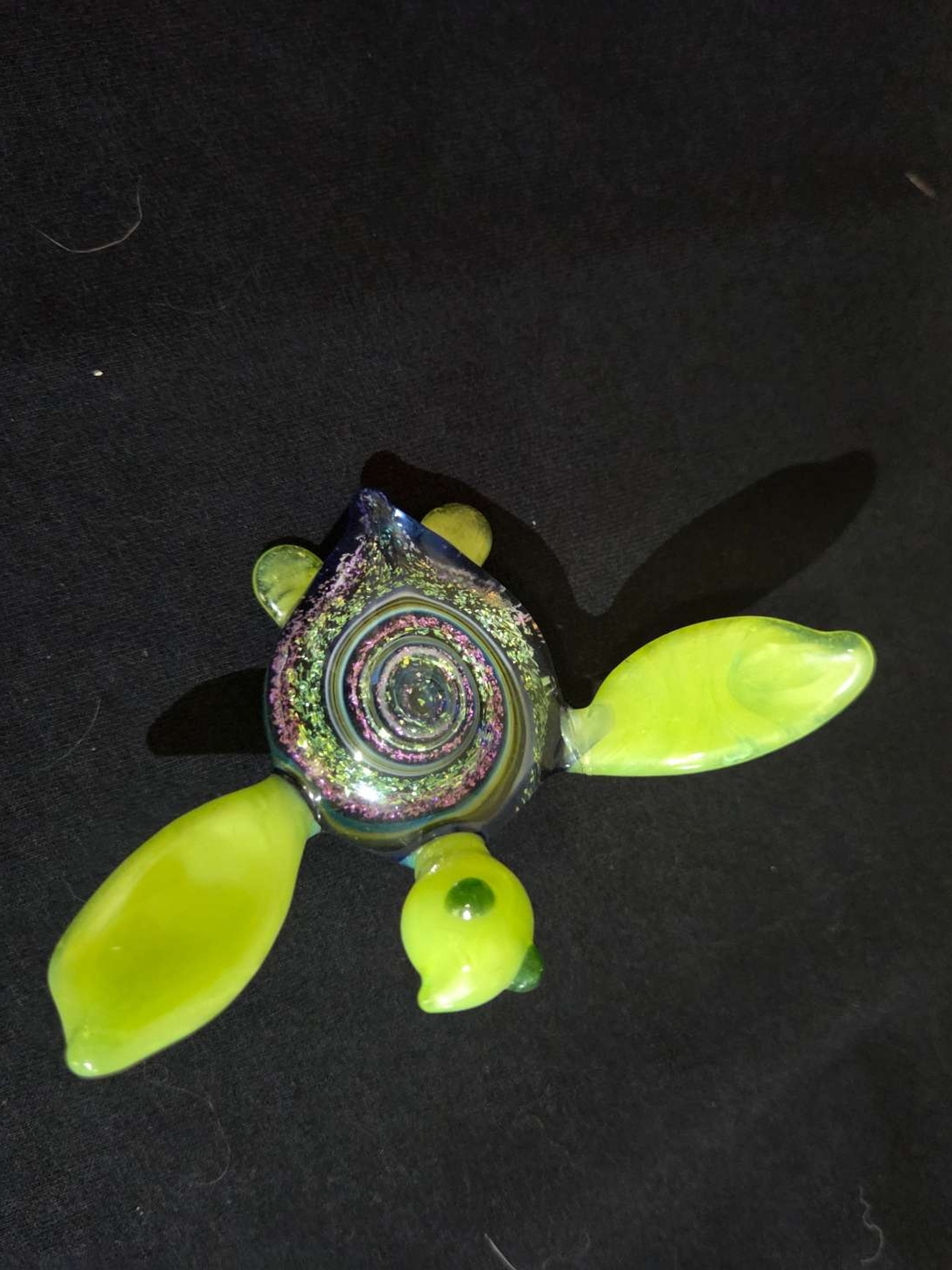Preview pic of Mod Marble Glass Dichro Turtle