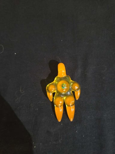 Preview pic of Ryan Kane CFL Terps Paw Pendant