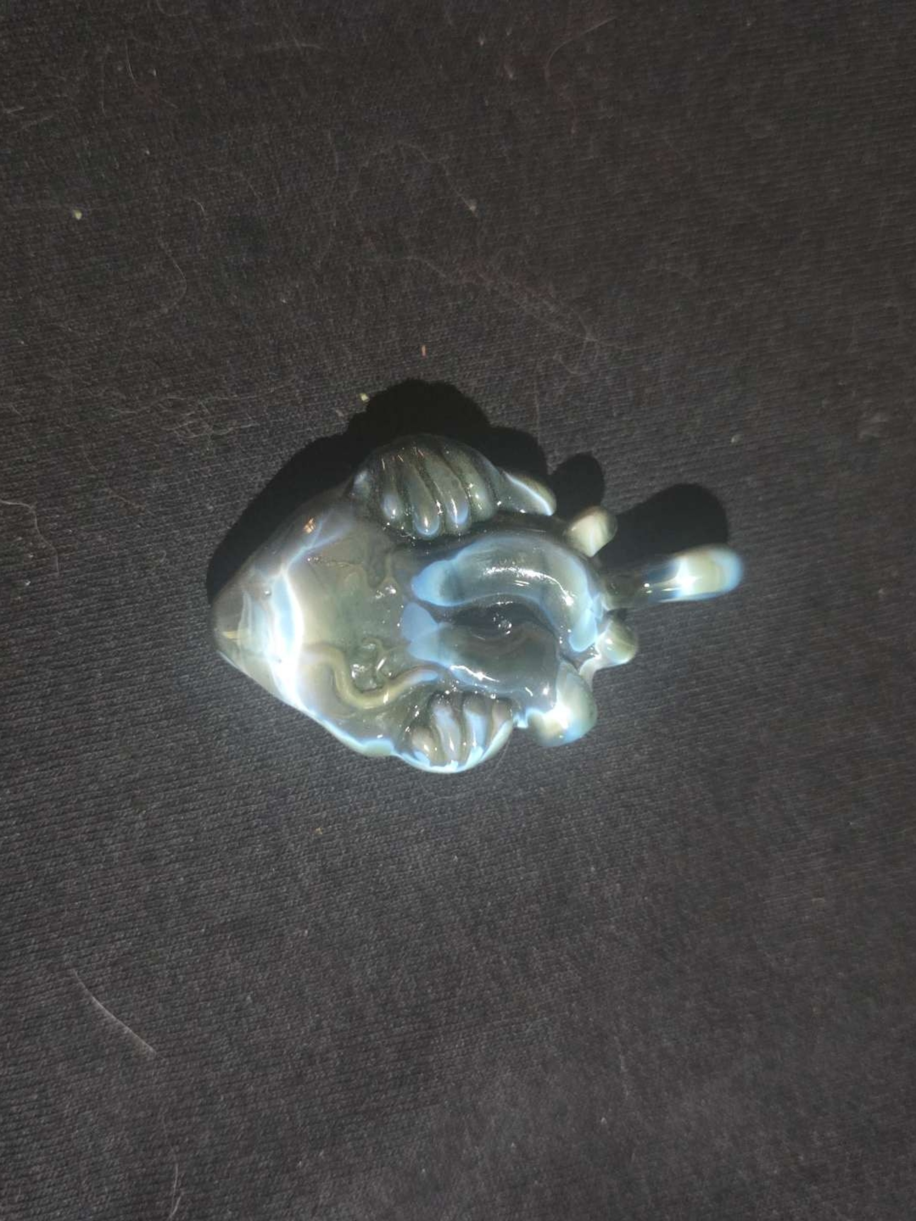 Preview pic of Babedrienne Fade To Black Heart Pendant