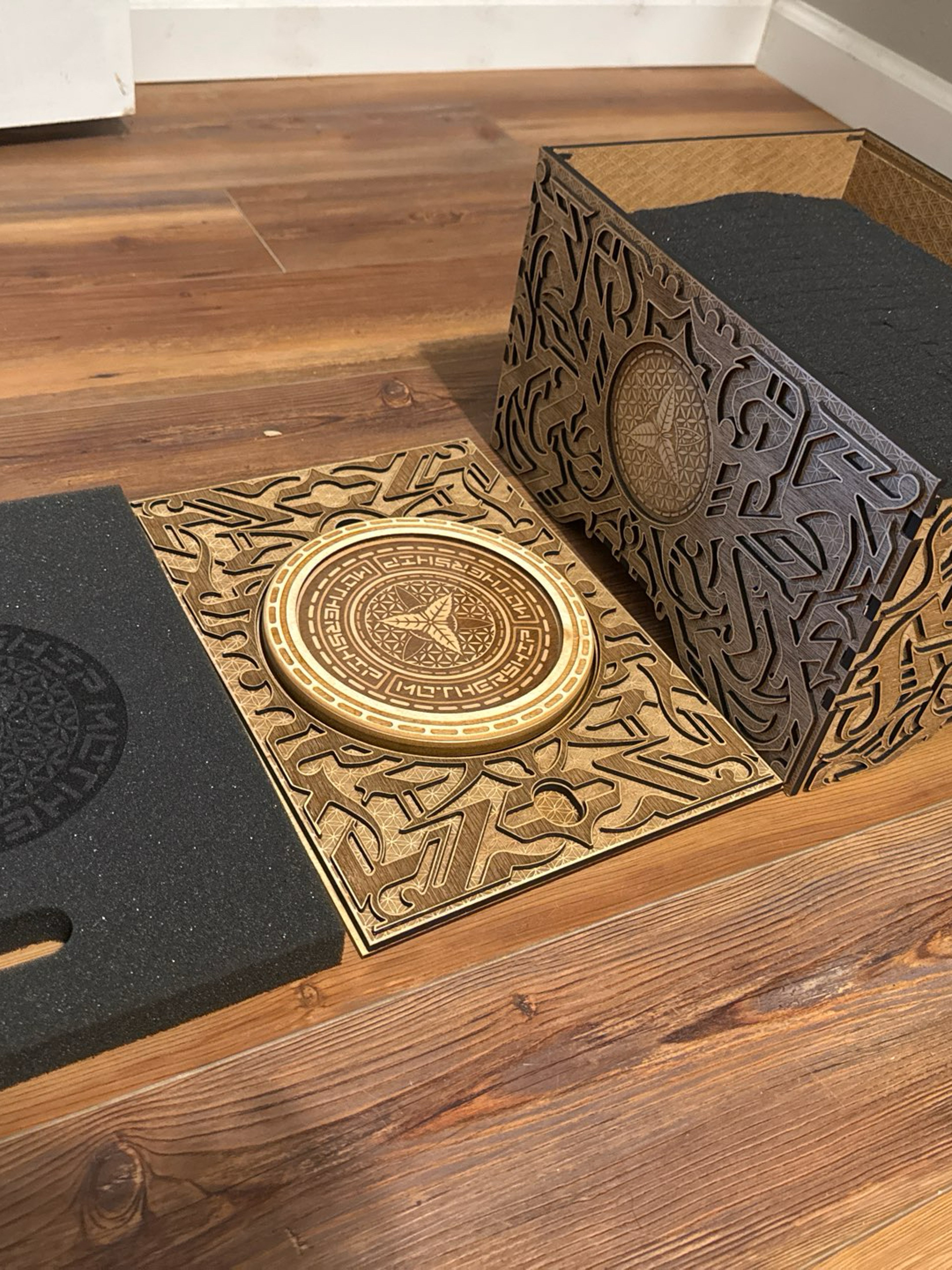 Mothership wooden Box/Display Case image 0