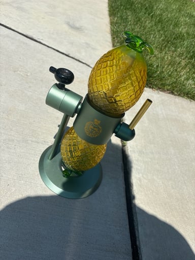 Preview pic of Stundenglass Pineapple