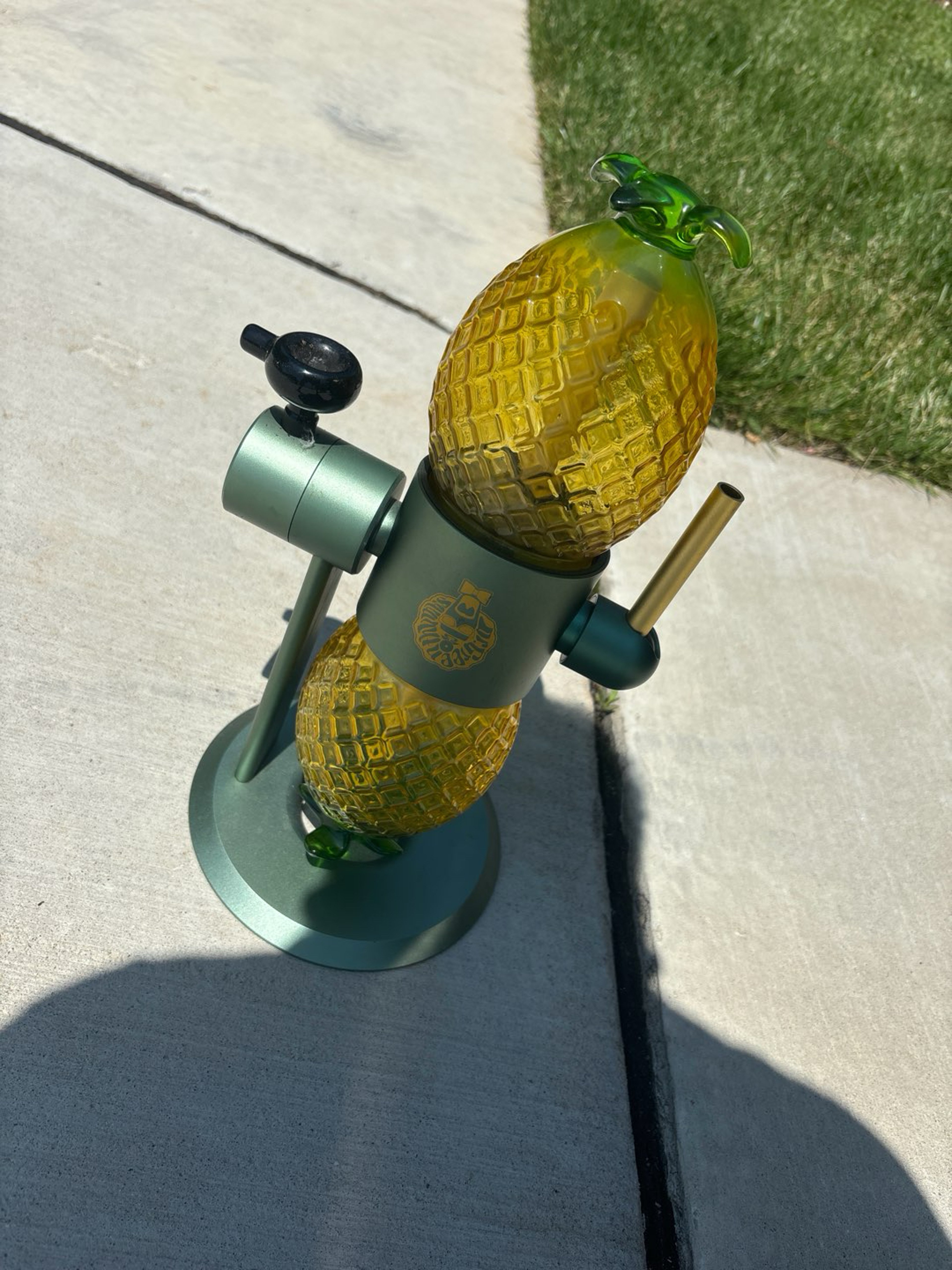 Preview pic of Stundenglass Pineapple