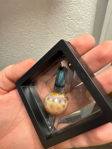 Preview pic of Commanderglass bubblecap