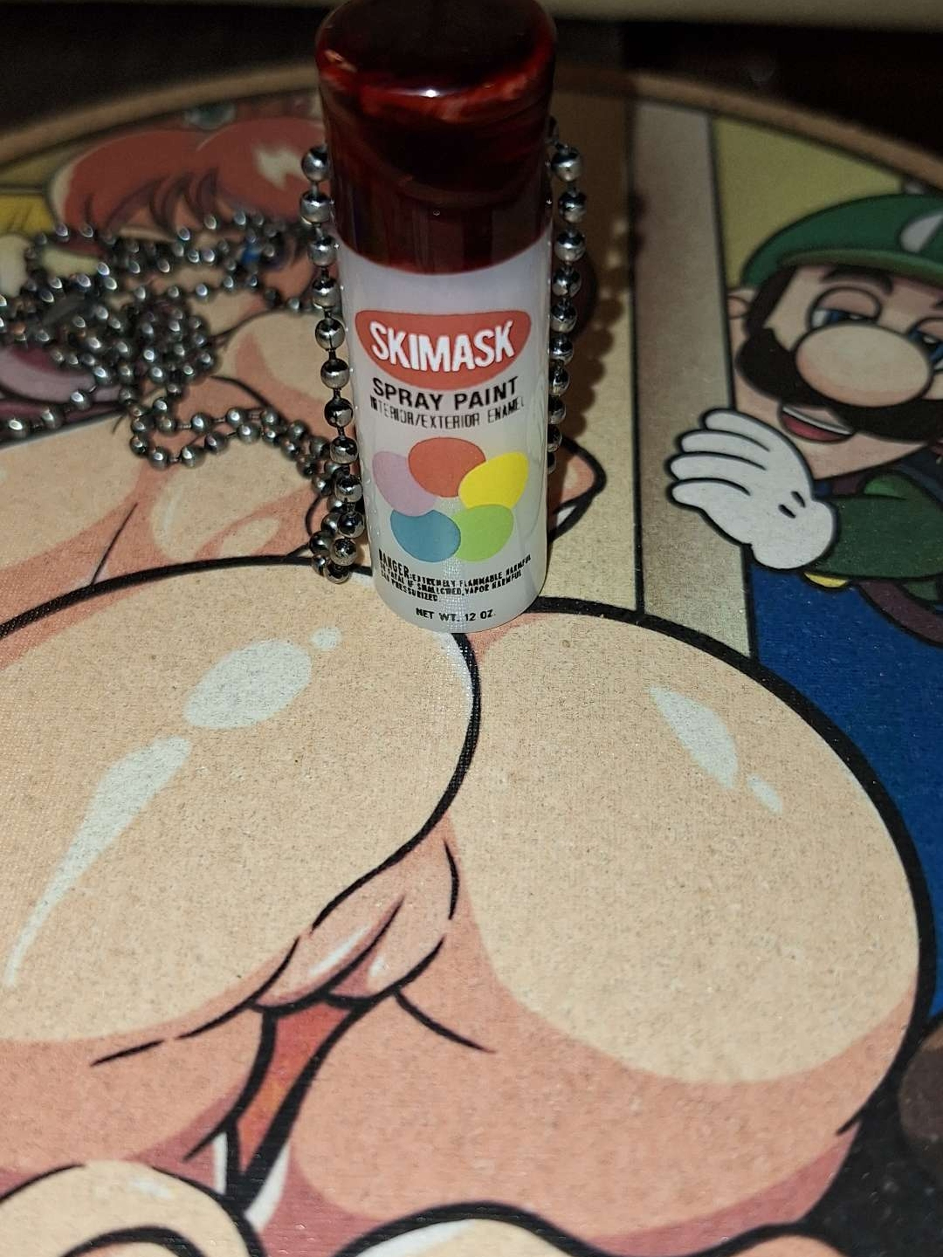 Preview pic of Ski Mask Spary Paint Can Pendy