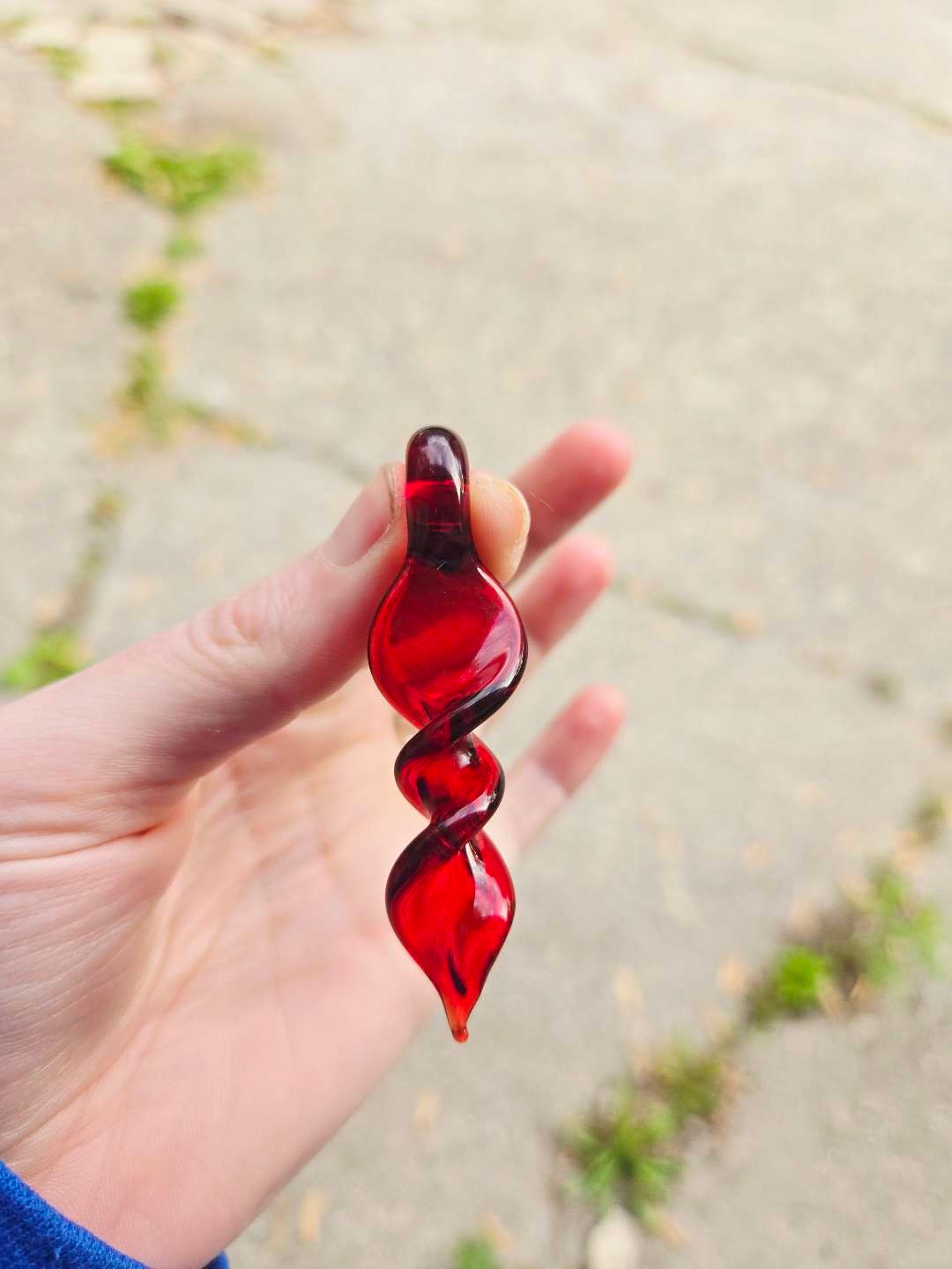 Preview pic of Twist Pendant
