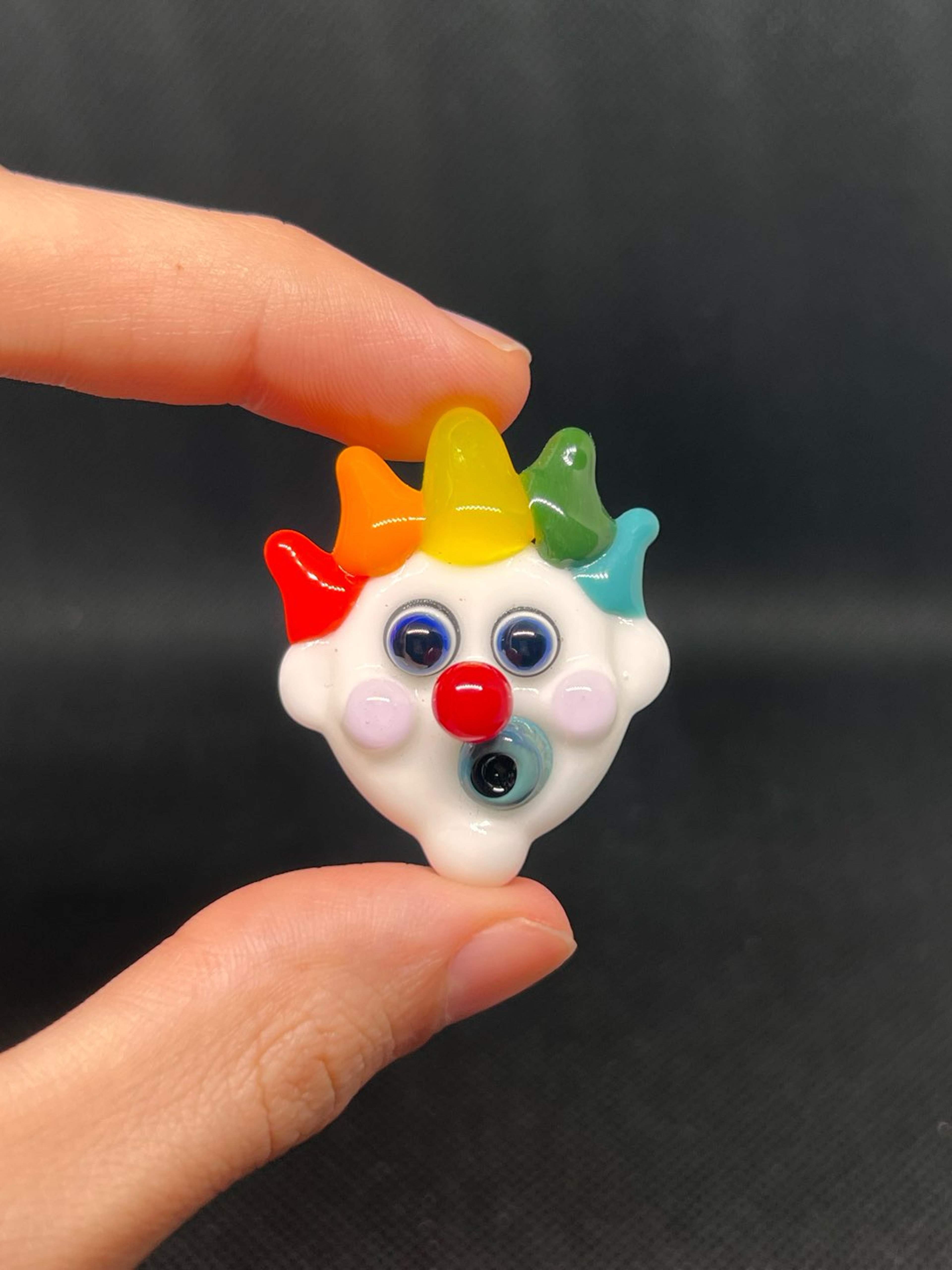 Preview pic of Clown pendant