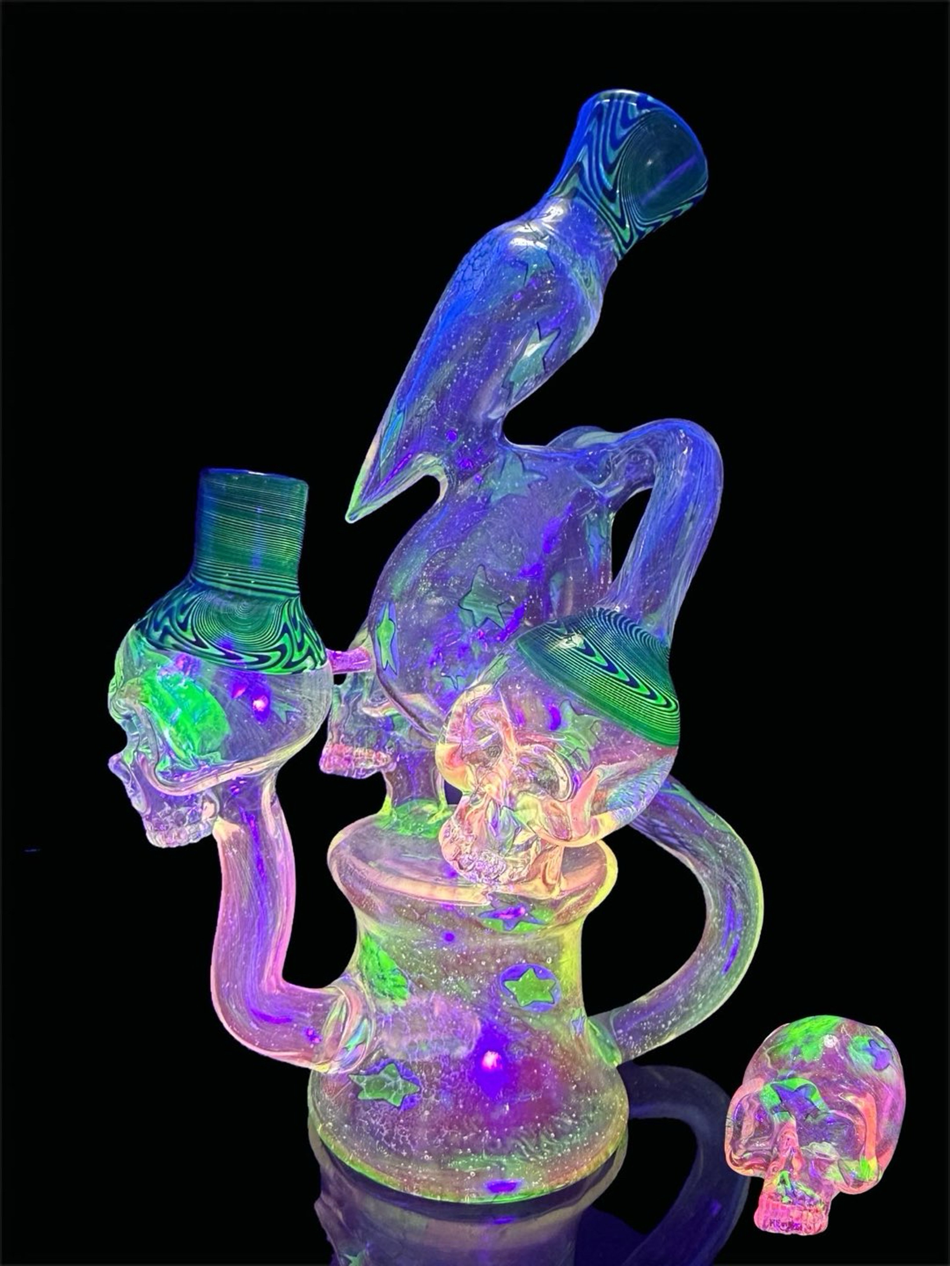 Preview pic of Sweeney UV Skull Cycler 1/1