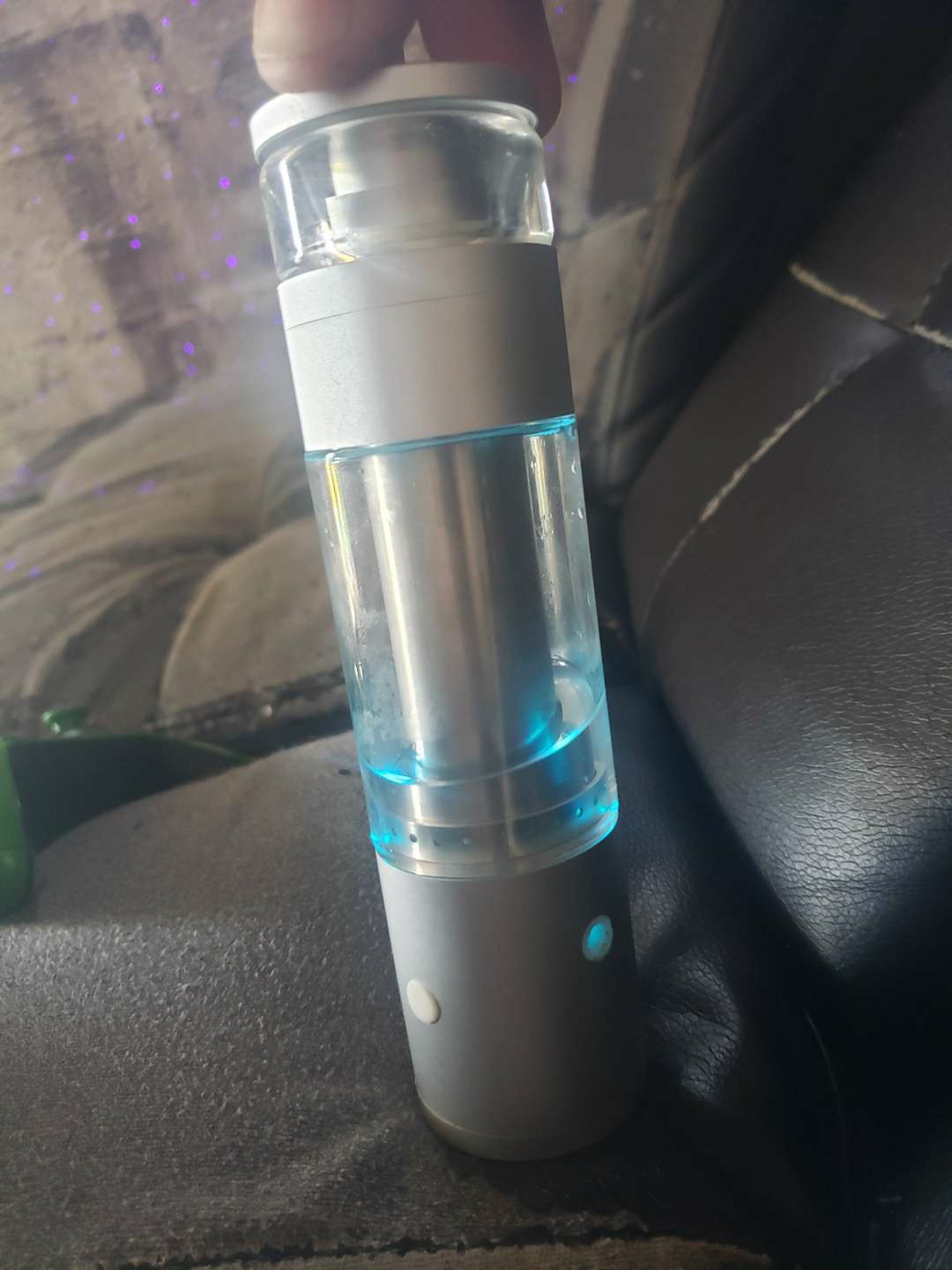 Preview pic of Cloudious9 vaporizer and filtration