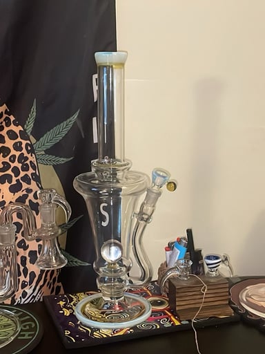 Preview pic of Don rob vase tube