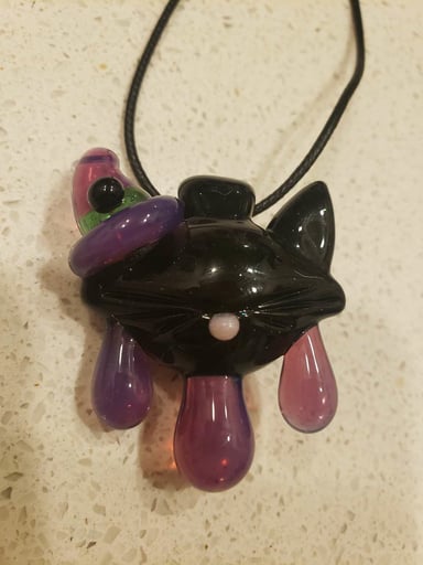 Preview pic of Sparkly witch cat