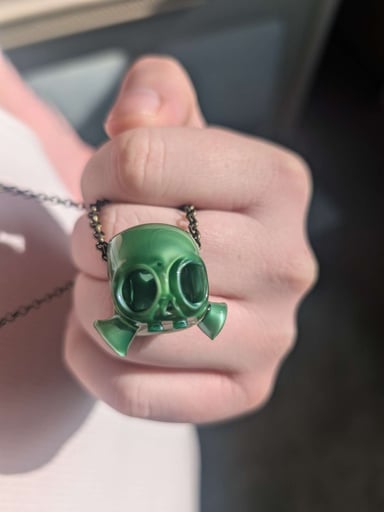 Preview pic of Bug Glass lil Skull
