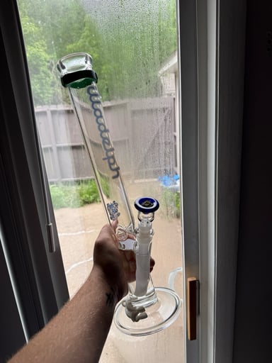 Preview pic of Illadelph Straight tube (Medium)