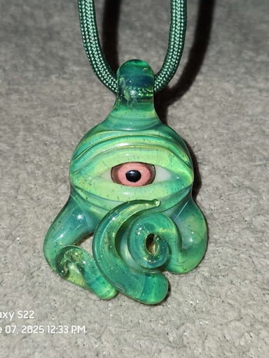 Preview pic of Whoisbuko squiggles Pendant