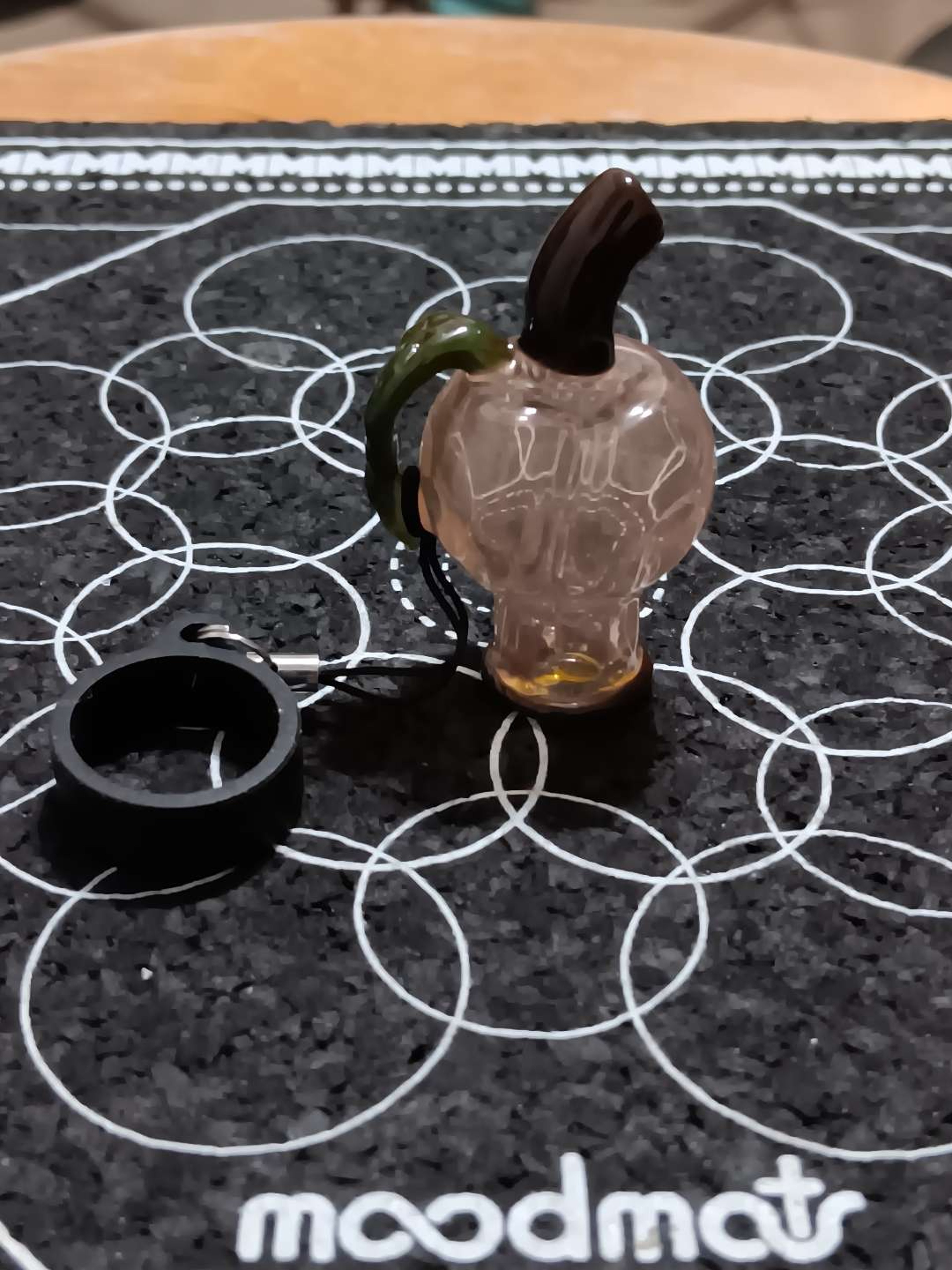 Preview pic of Pretty pink peach puffco pivot top and tether