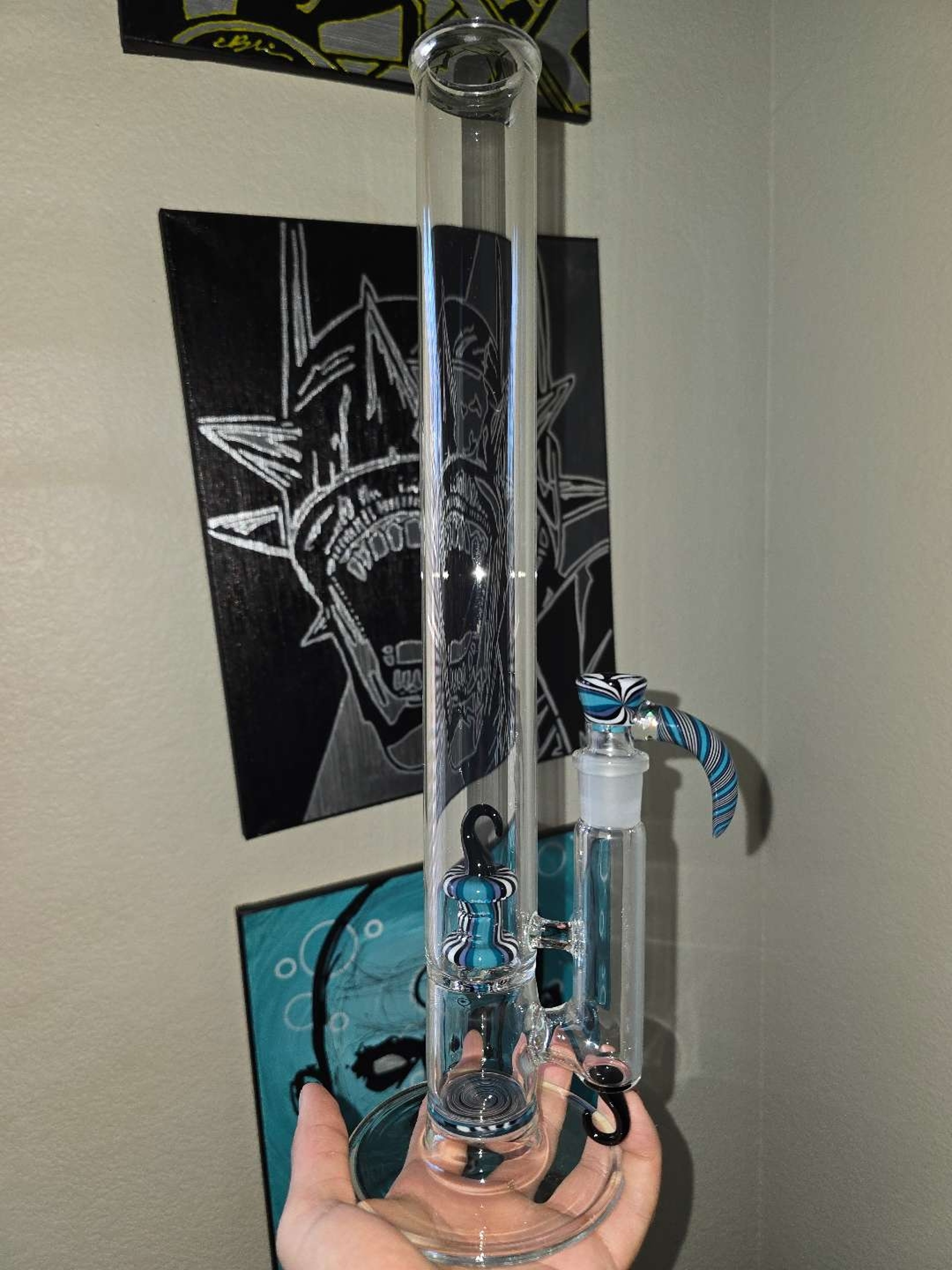 Preview pic of Captain Hook Straight Tube