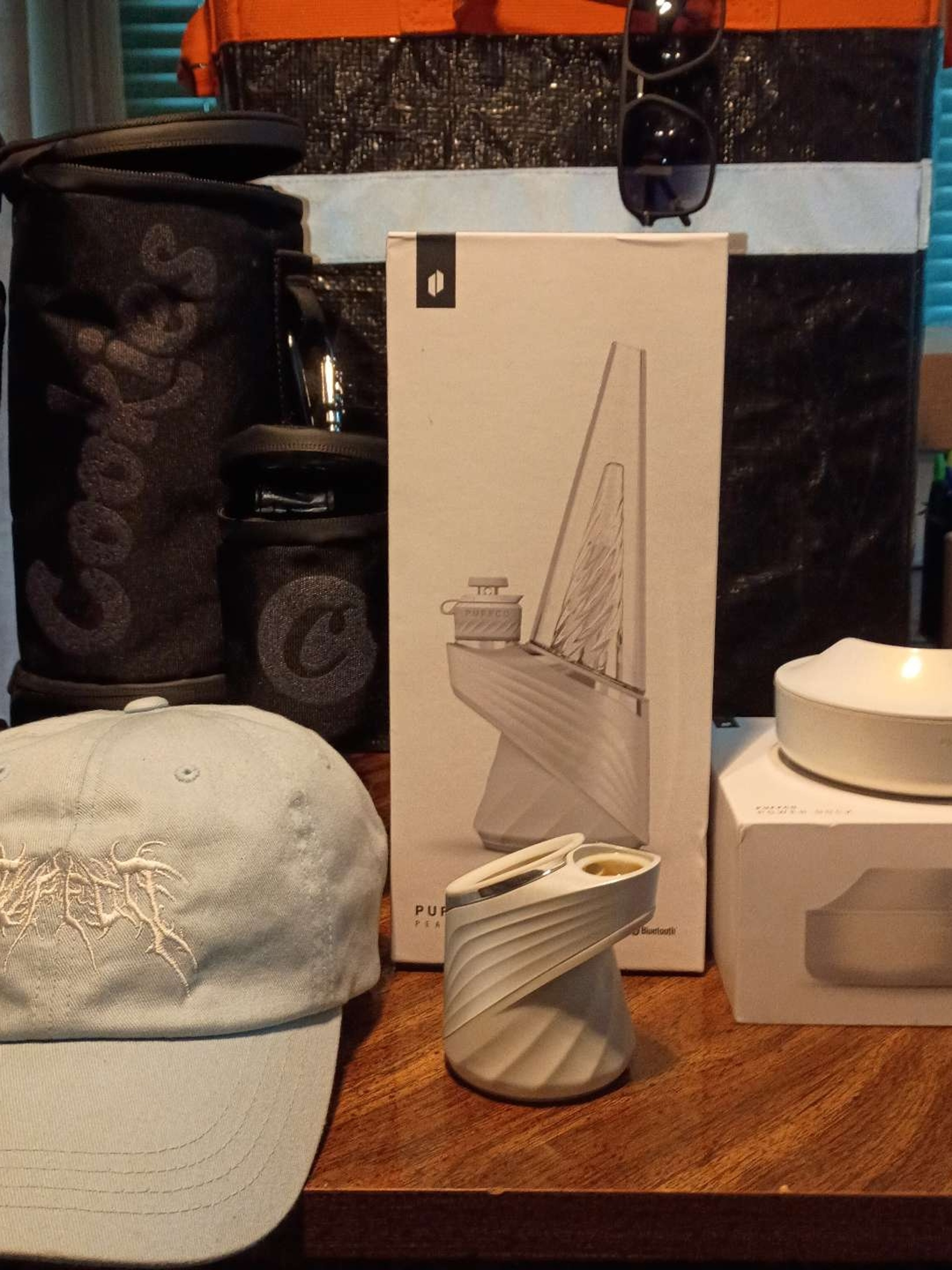Preview pic of Puffco peak pro v2 bundle (base only)