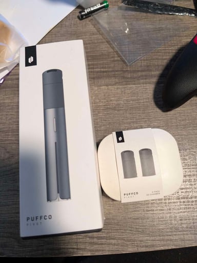 Preview pic of Puffco pivot