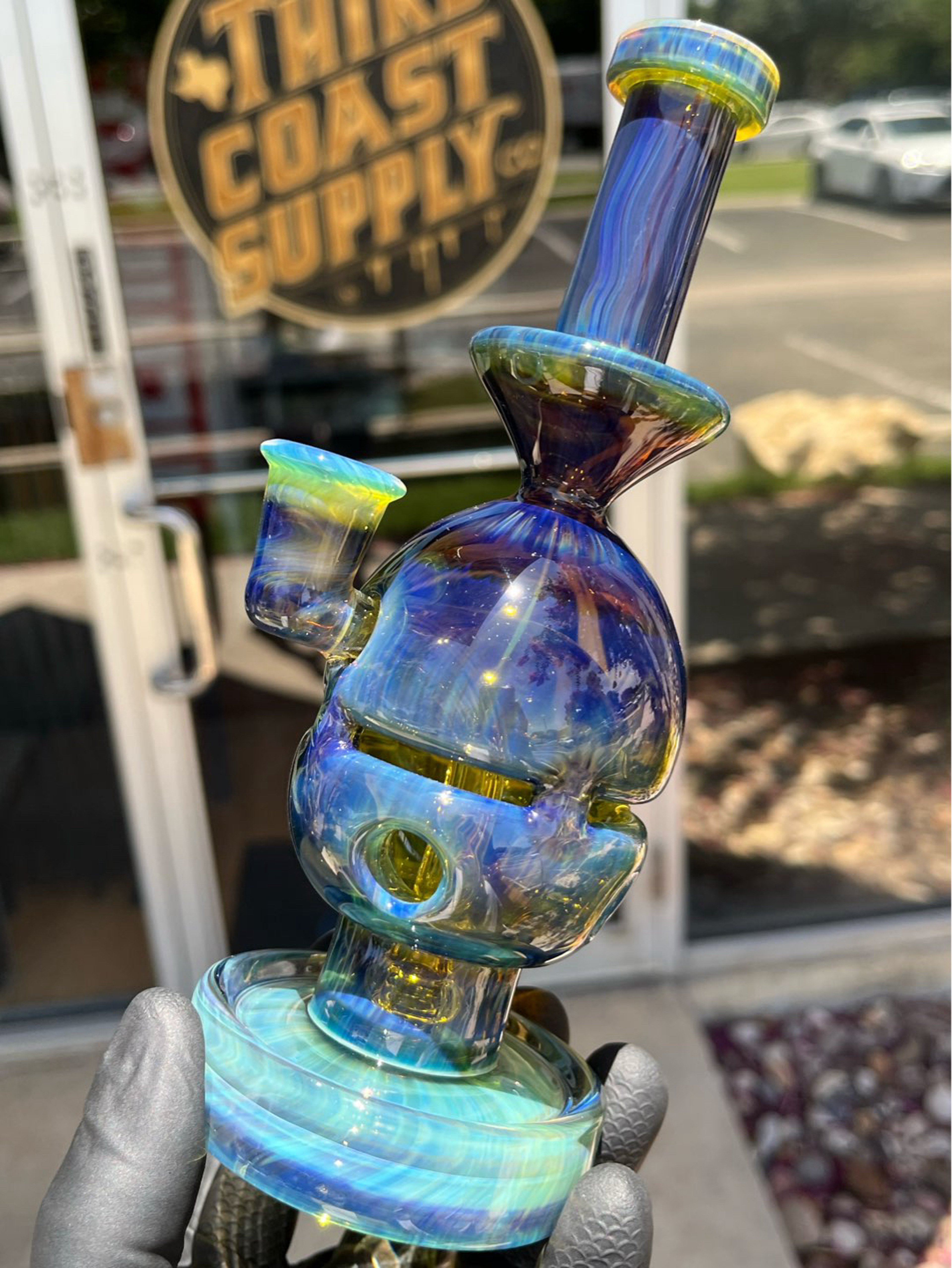 Miner Glassware Fab Egg image 0