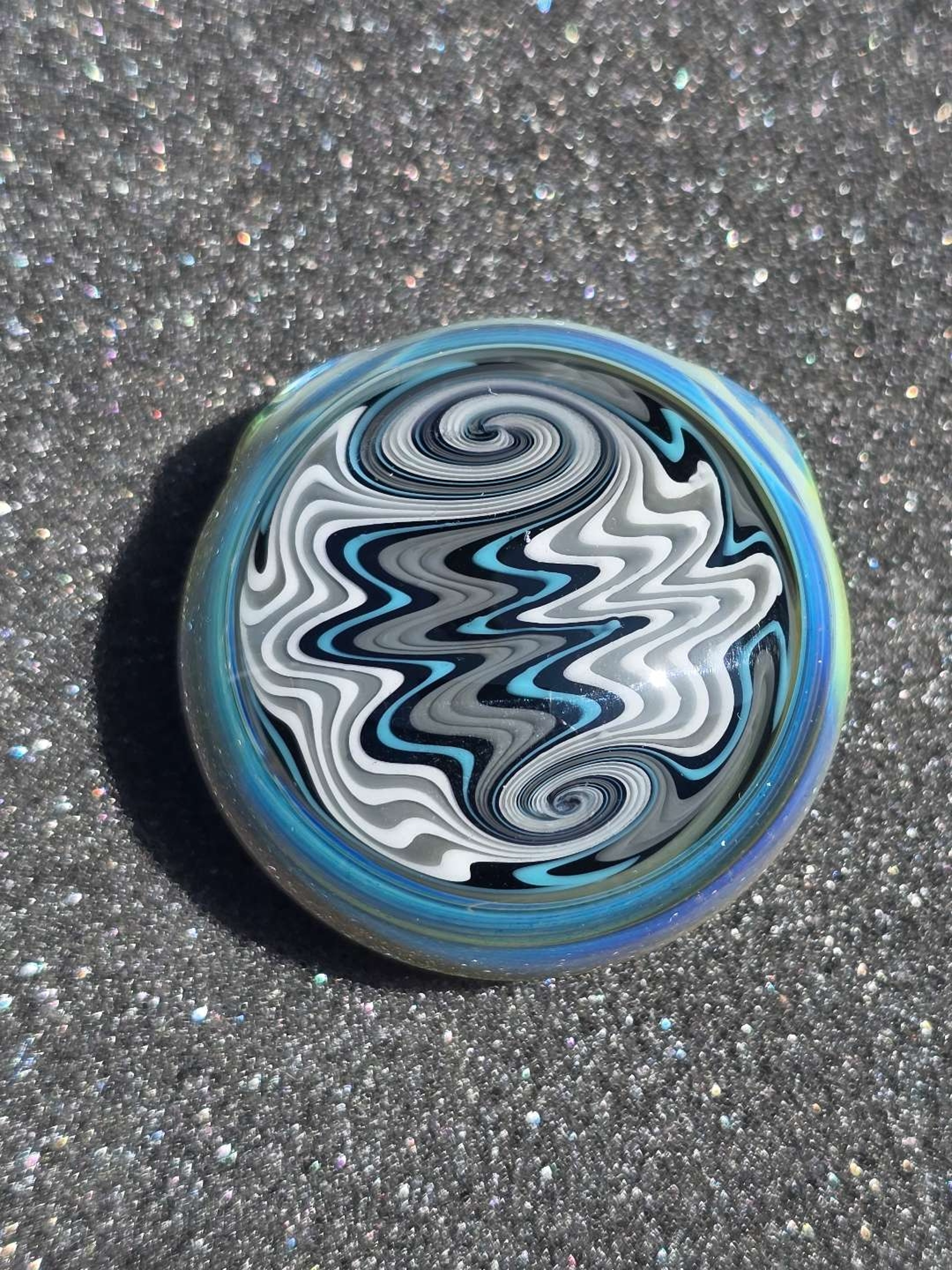 Preview pic of Wig Wag  Hollow Glass Pendant