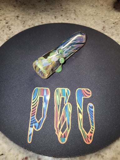 Preview pic of Gold/silver fume inside out chillum