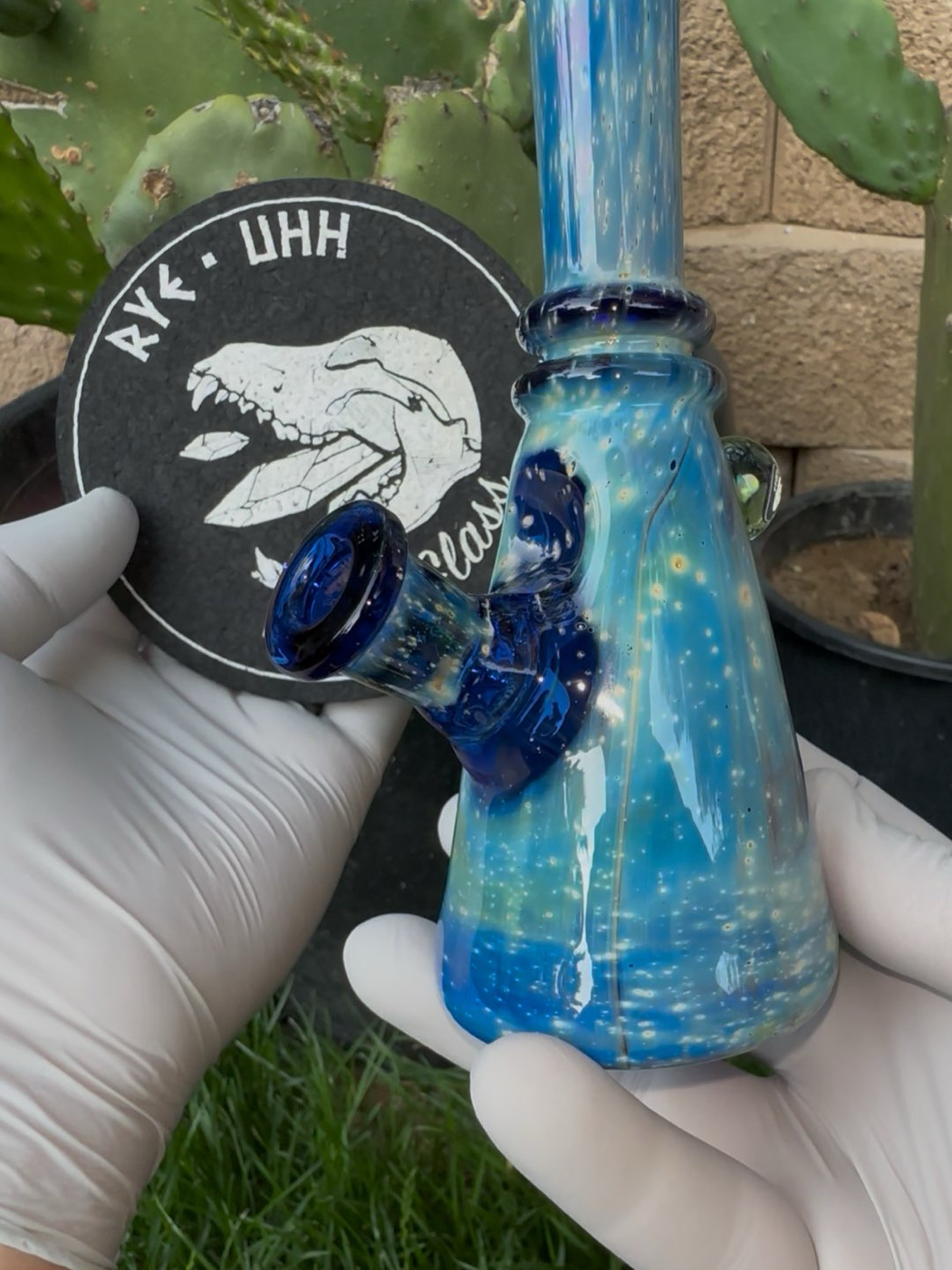 Preview pic of Raya glass