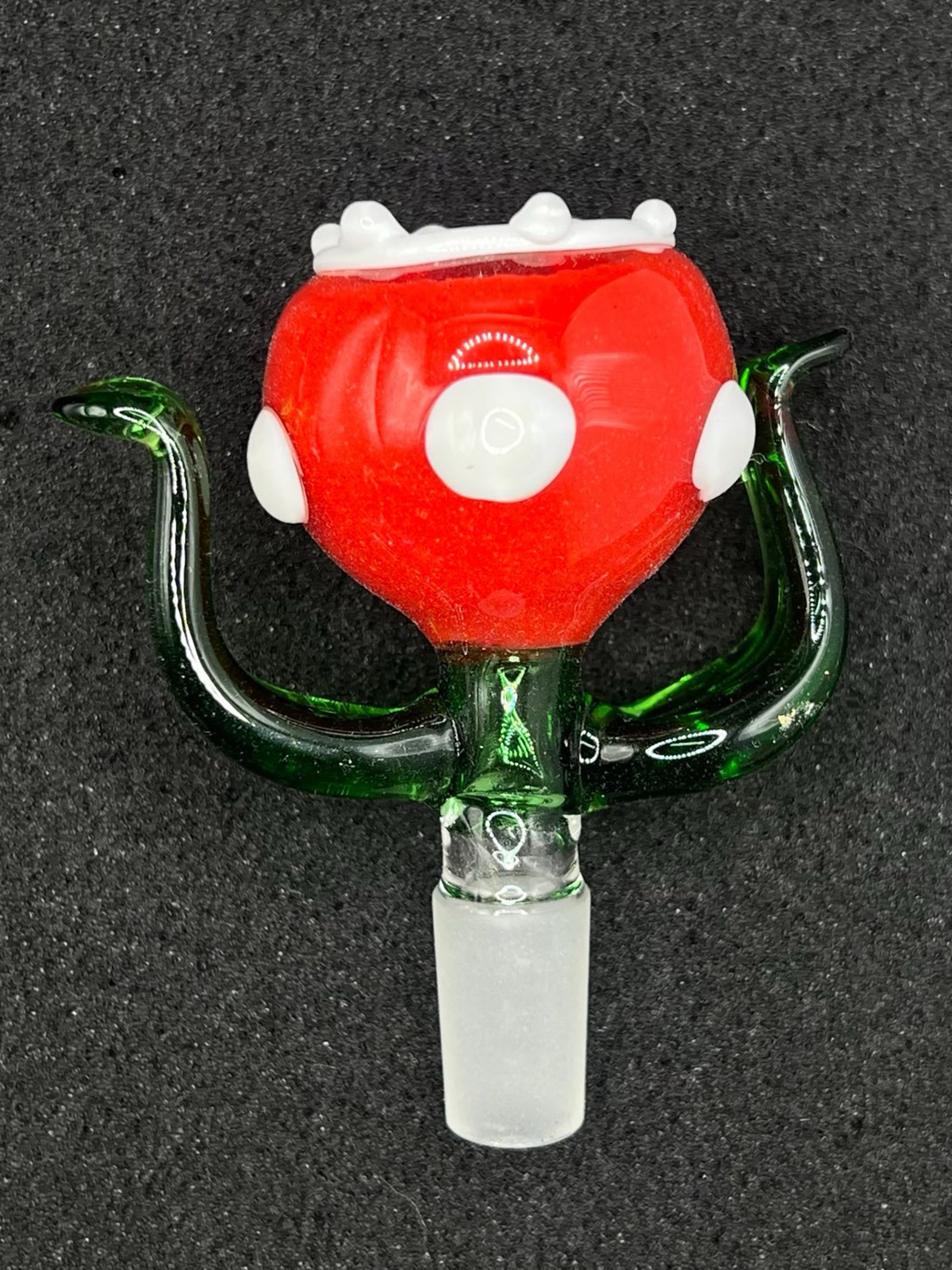 Preview pic of 14mm Single Hole Glass Bowl Slide - Piranha Plant