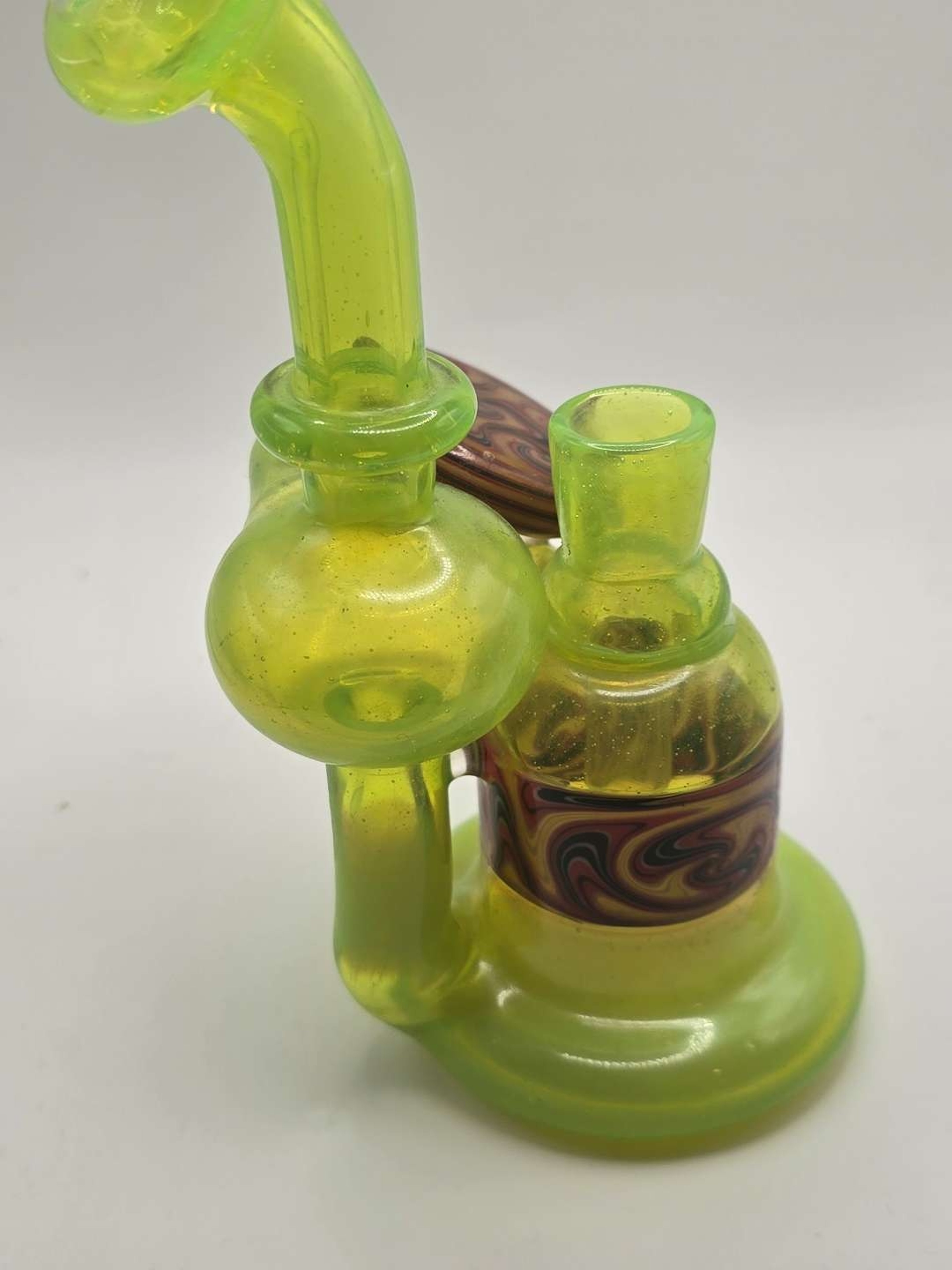 Preview pic of Wig wag recycler 14mm unknown artist