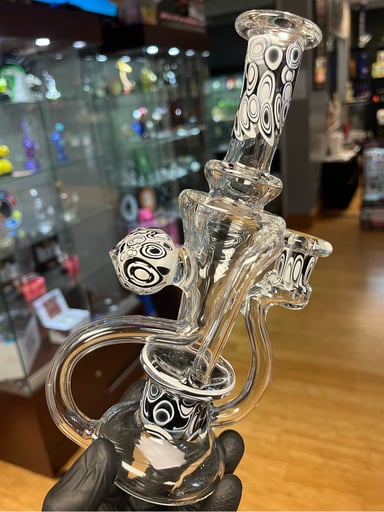 Preview pic of Dot-stack Recycler by HCF x Sean Thomas Johnson