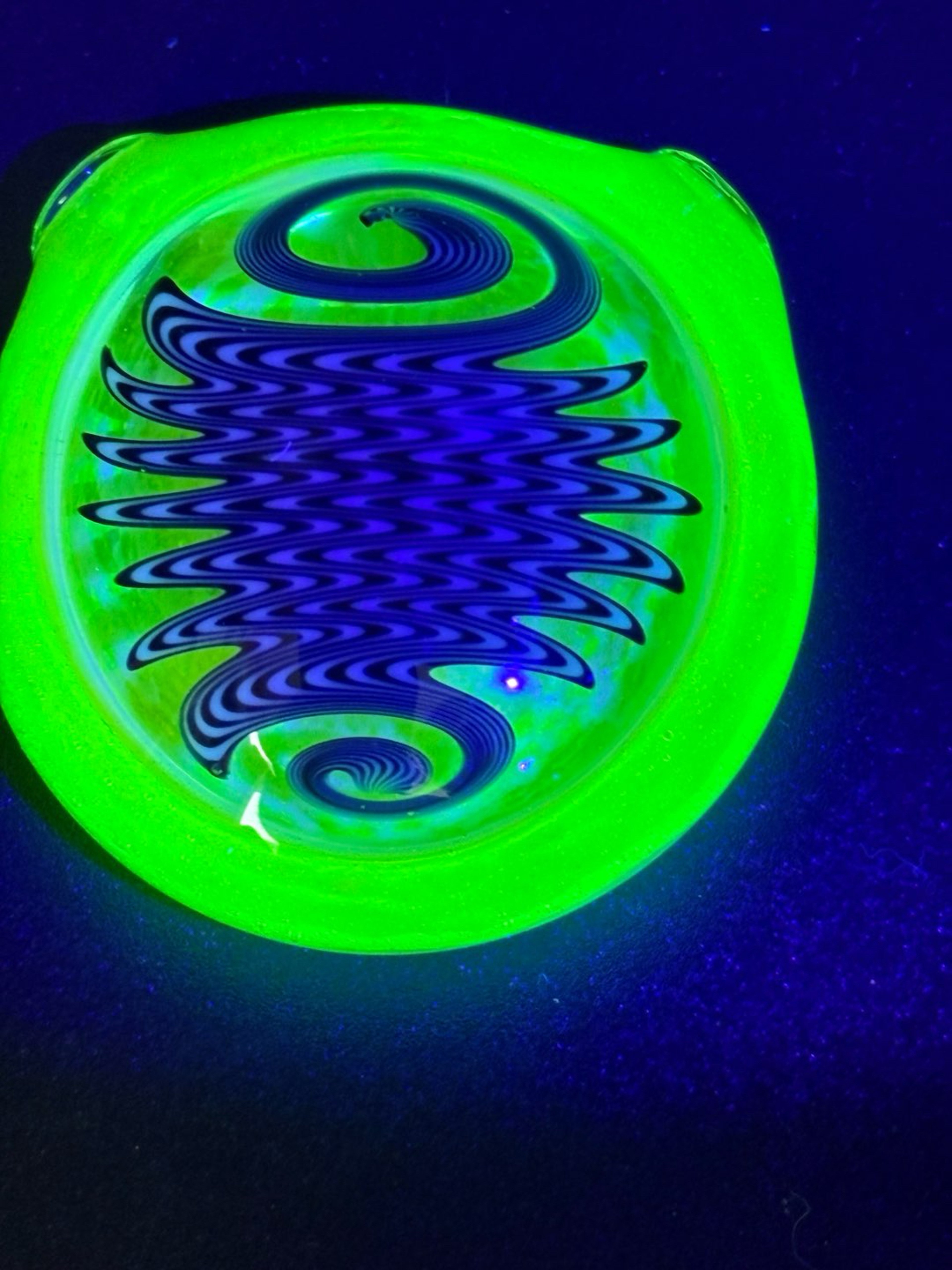 Preview pic of Reversal pendant  2025