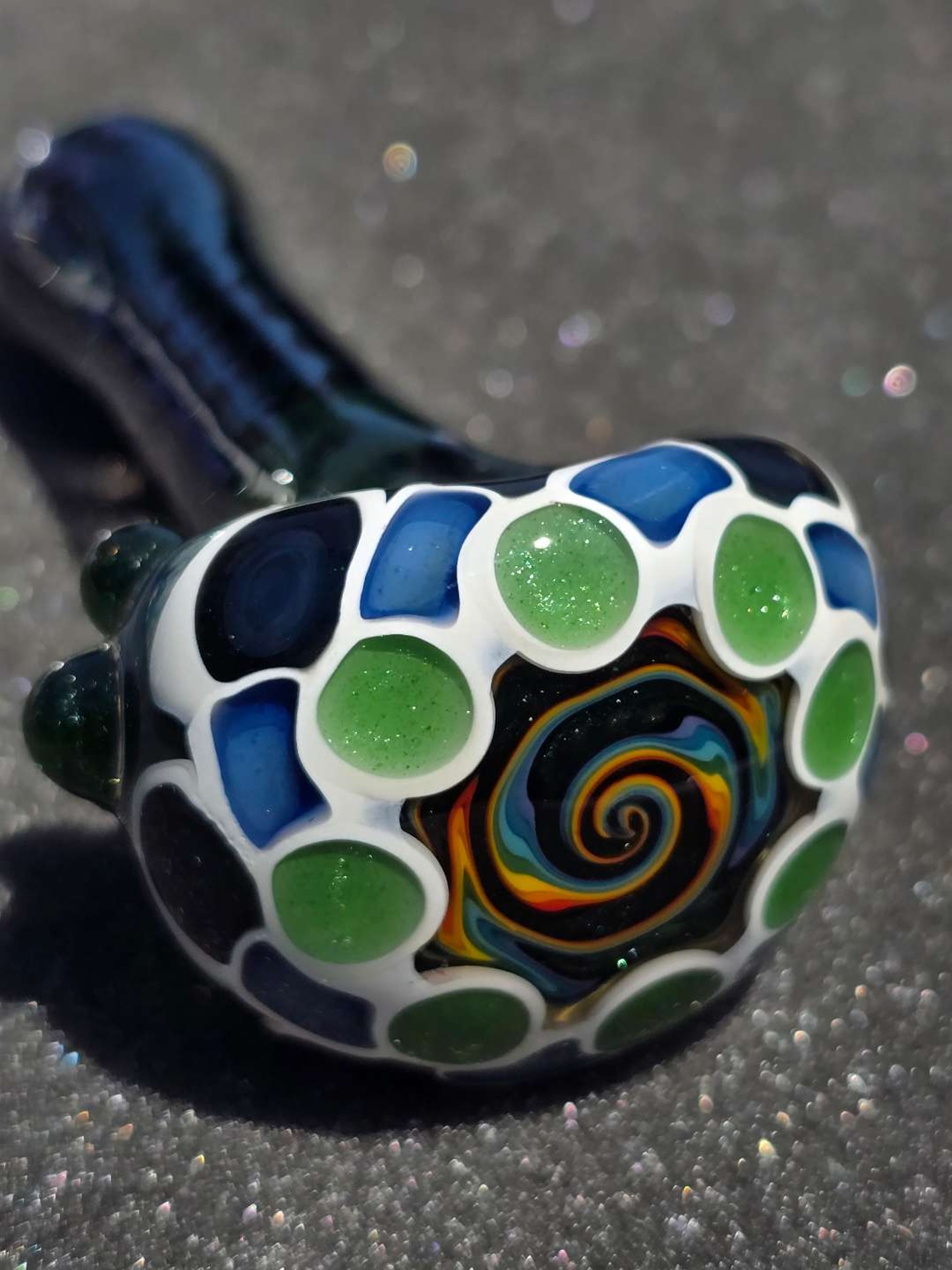 Preview pic of Dotstack Glass Pipe